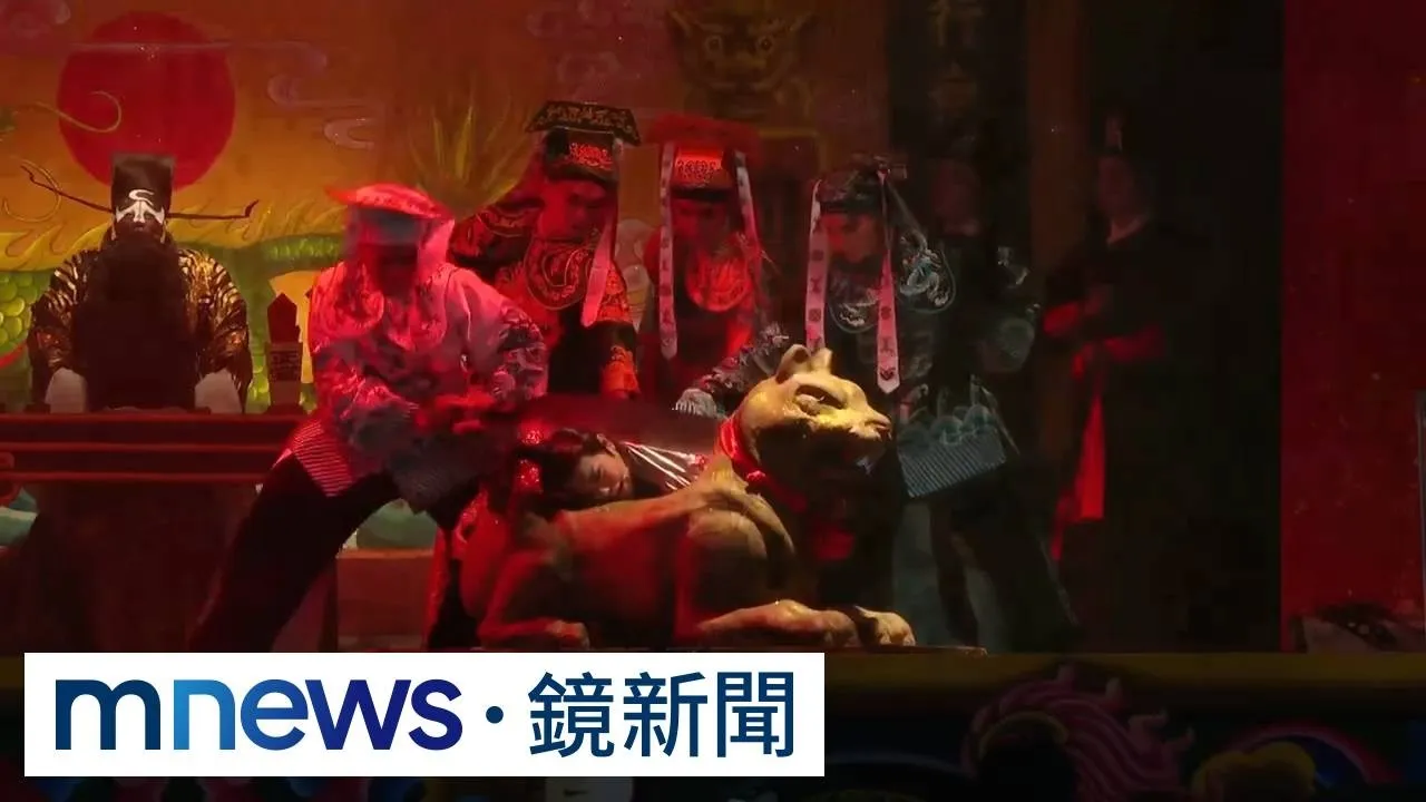 鍘美節Day2爆棚！　5萬人湧進搶看「青天斬負心漢」