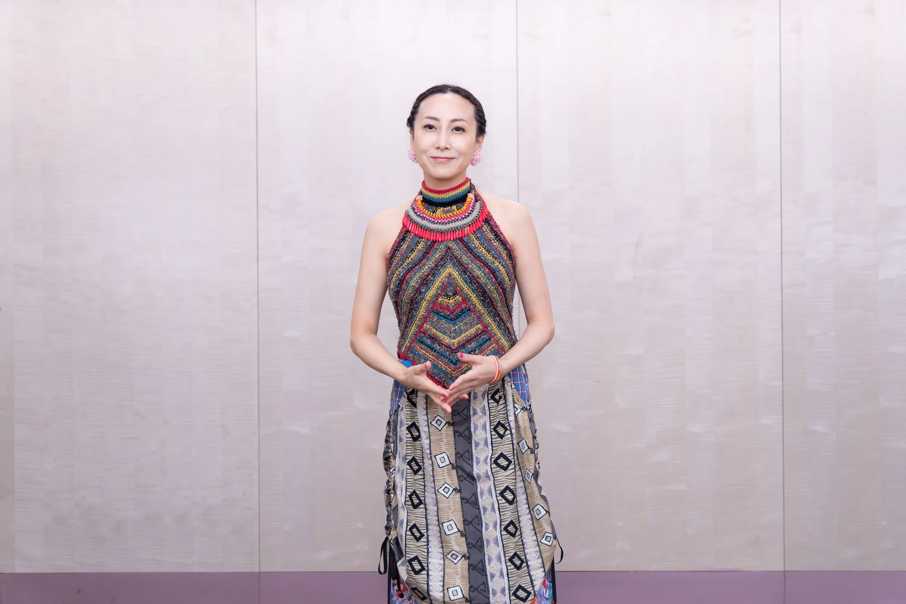 一青窈睽違3年唱回台灣　驚見觀眾坐草地「好輕鬆」秒放鬆