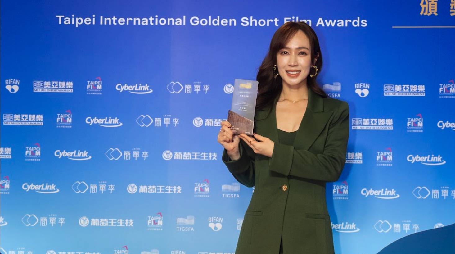 上屆金片子大賽「最佳女演員獎」得主小薰(黃瀞怡)呼籲對影視創作有興趣者踴躍參賽。(台北市電影委員會提供)