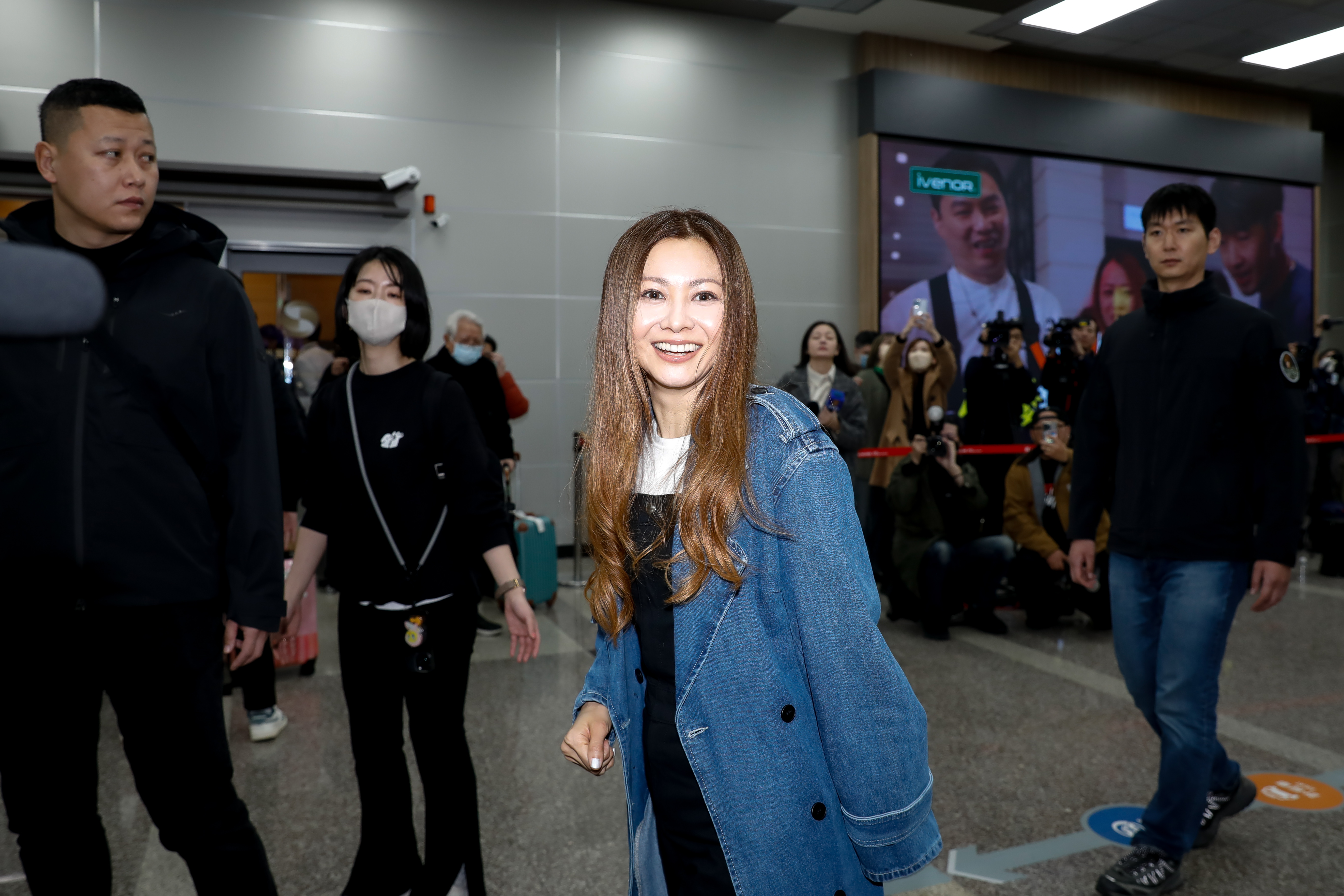日本歌姬倉木麻衣睽違5年再訪台北,凍齡美貌讓大家都被迷住啦。