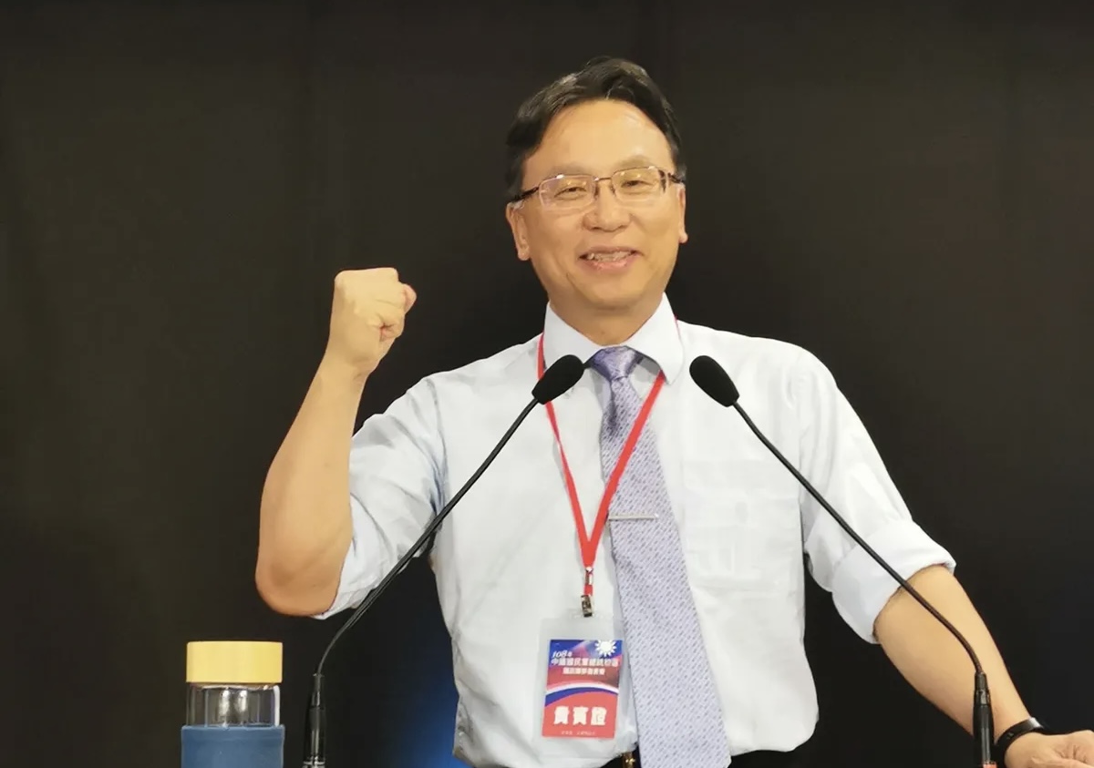 國民黨前考紀會主委魏平政將接受徵召參選彰化縣長。(翻攝自臉書)
