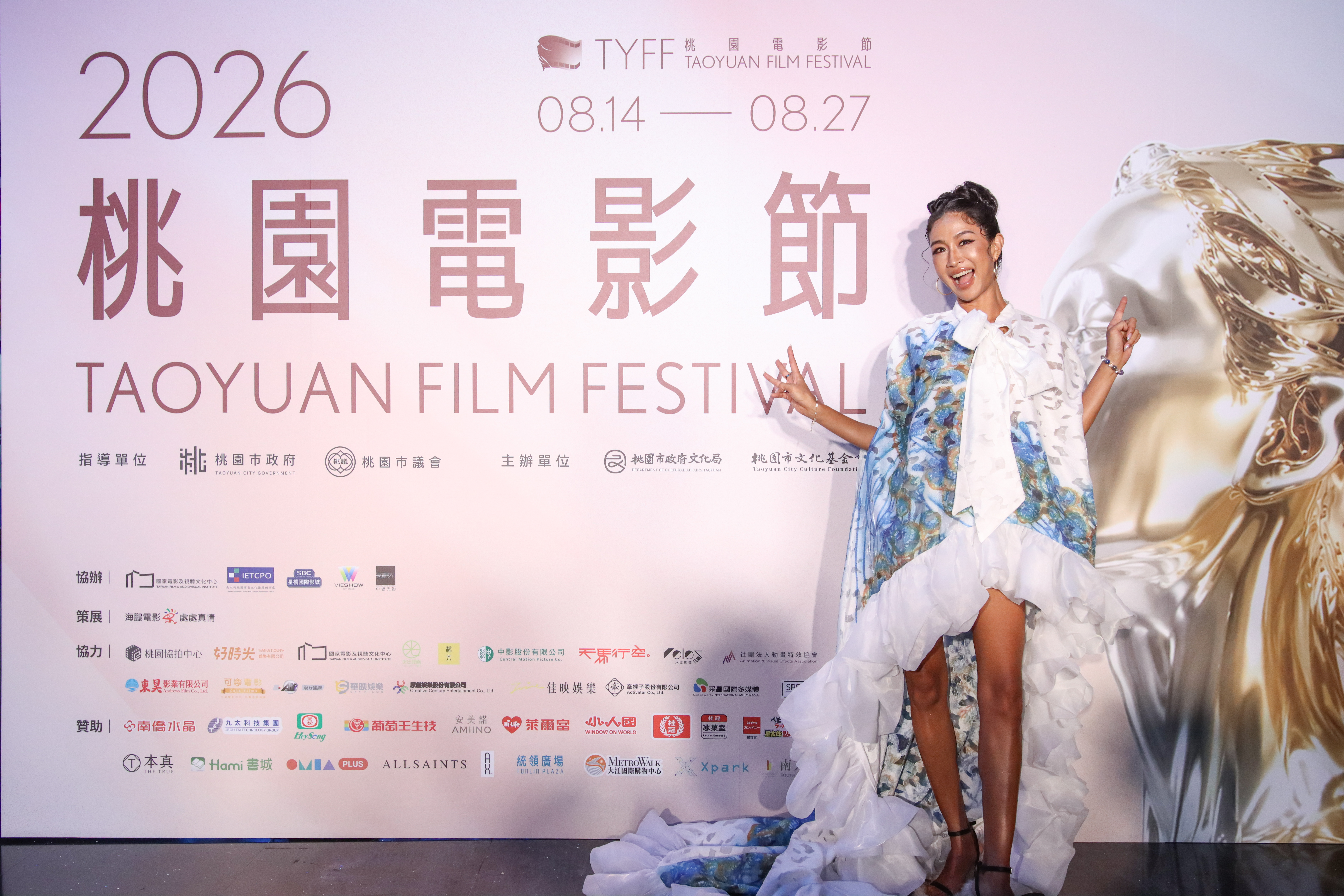 混血女星福本幸子愛好潛水,但也曾在技藝未精時潛得太深,導致水壓迫肺部引發吐血,更有在海裡暈過去的瀕死經驗。(桃園電影節提供)
