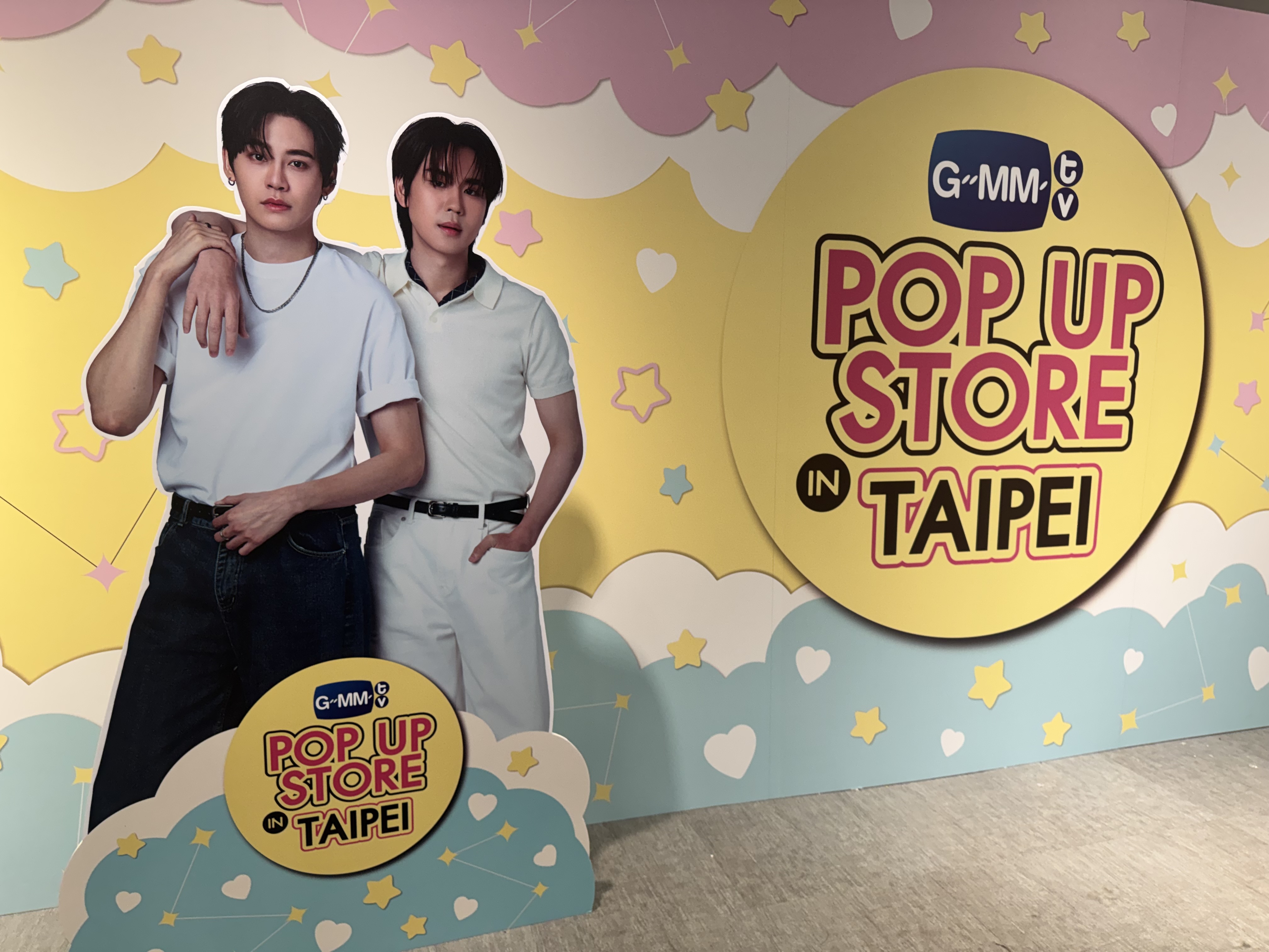 以BL劇《我們之間》被稱為「麻繩CP」的泰星BounPrem,將在週末帶著他們的「孩子」Paody來台,與粉絲相見歡。
