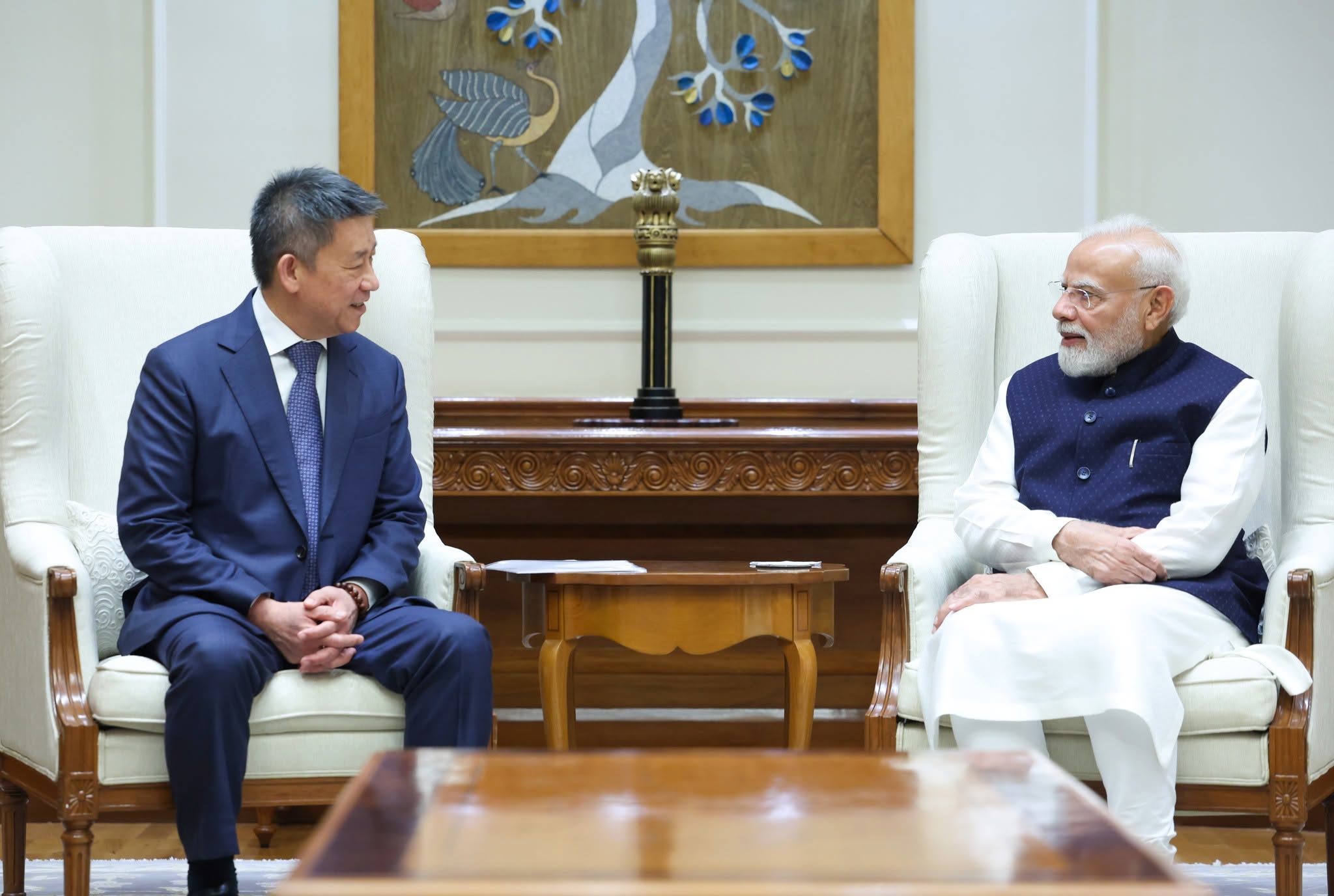 台達電董事長鄭平與印度總理Narendra Modi會面。(取自台達電臉書)