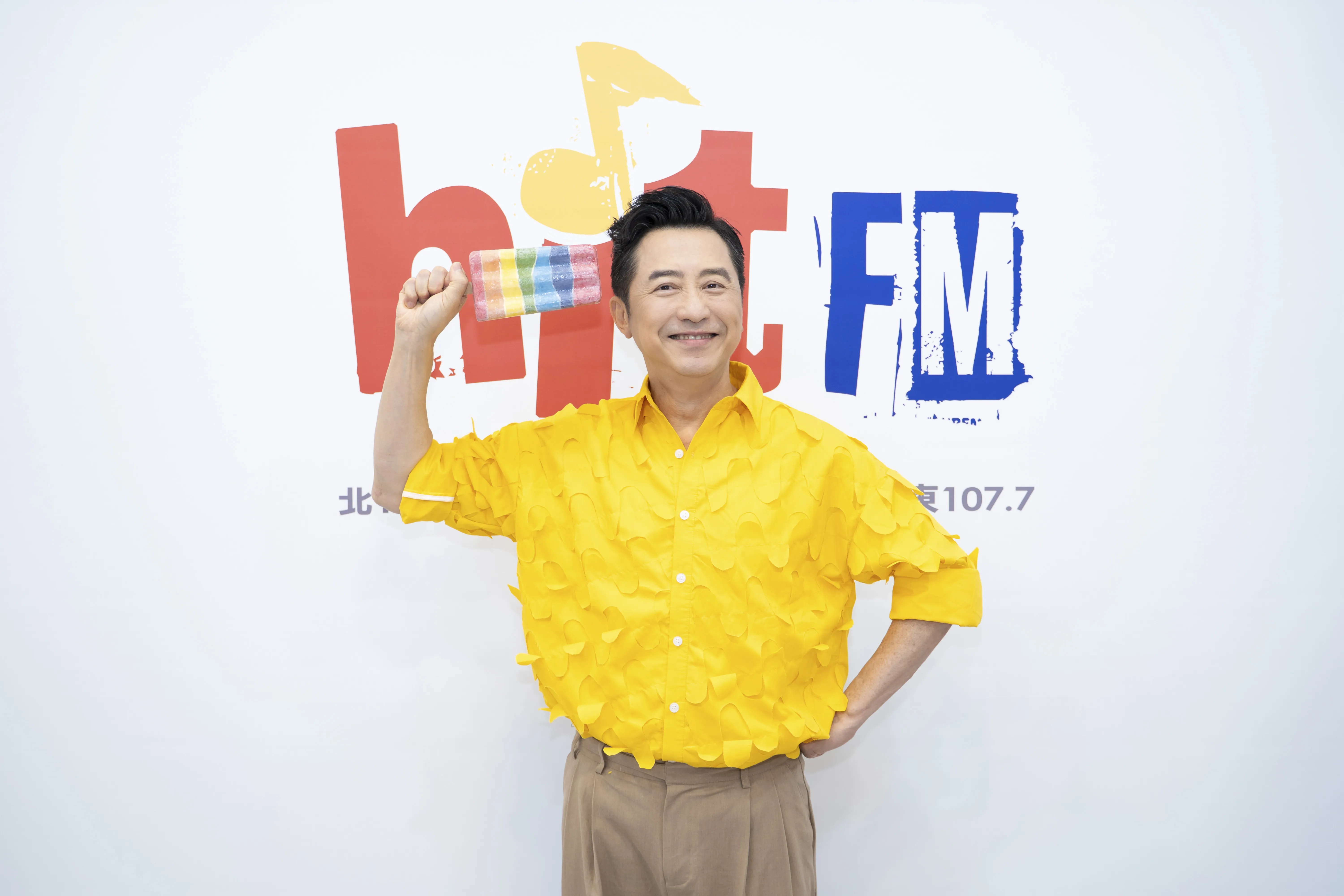連上三廣播節目 哈林曝65歲仍保青春的秘密法寶
