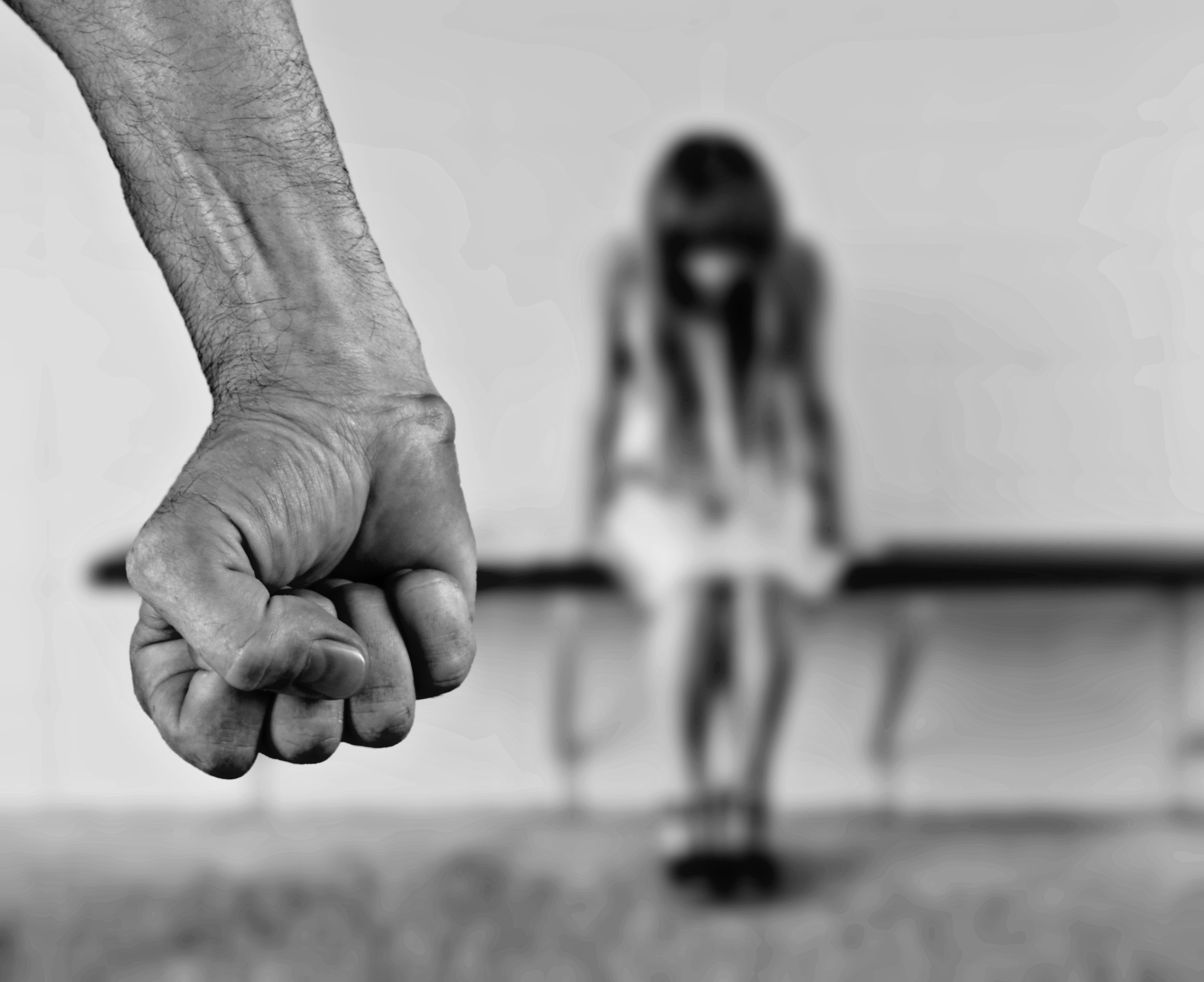 三重女童疑似遭虐待,被掛牌「畜生」還遊街示眾。(示意圖,取自PIXABAY免費圖庫)