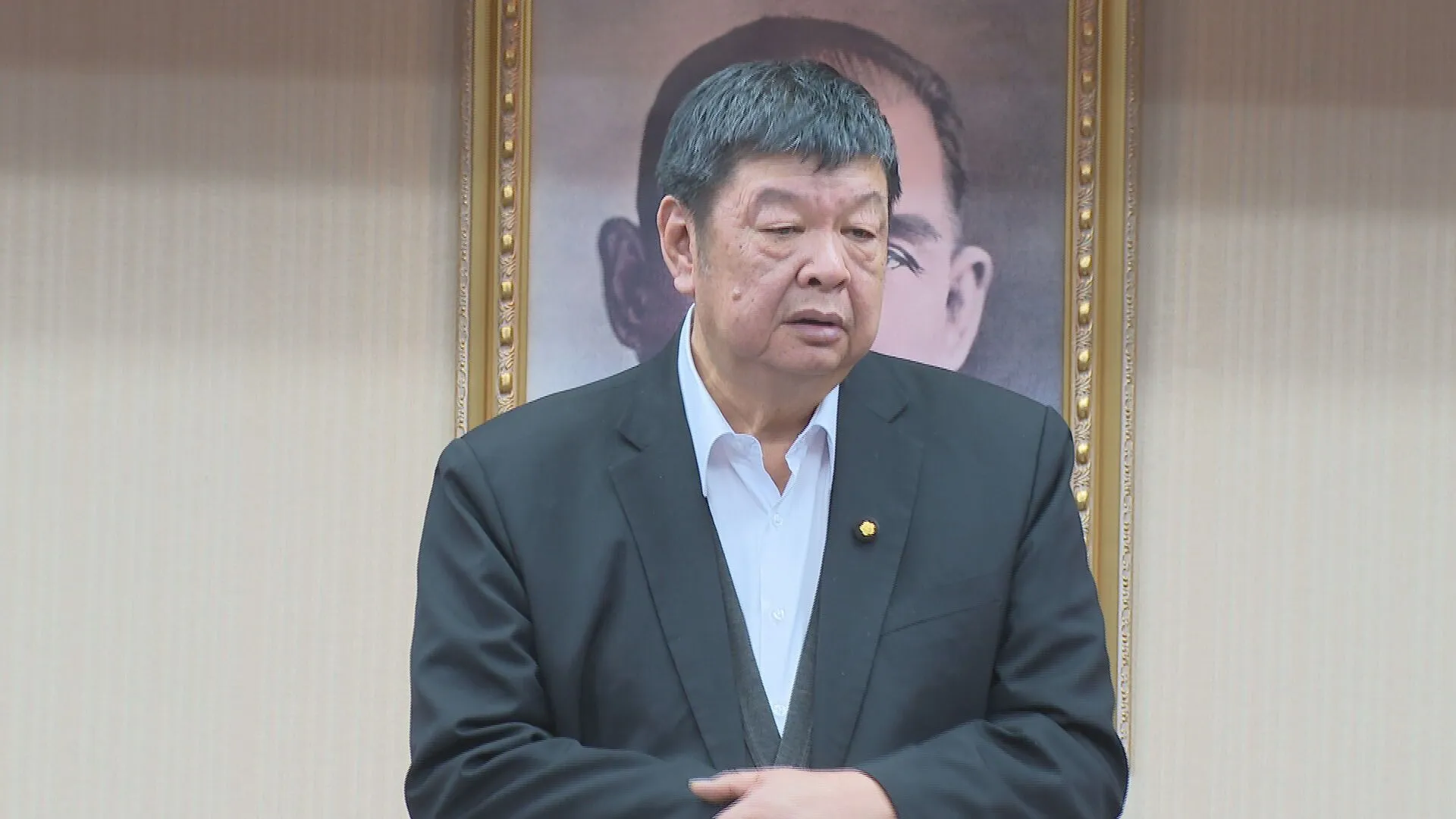 現場直擊！陳雪生辦公室遭調查局搜查　立院：派員配合、案情無所悉