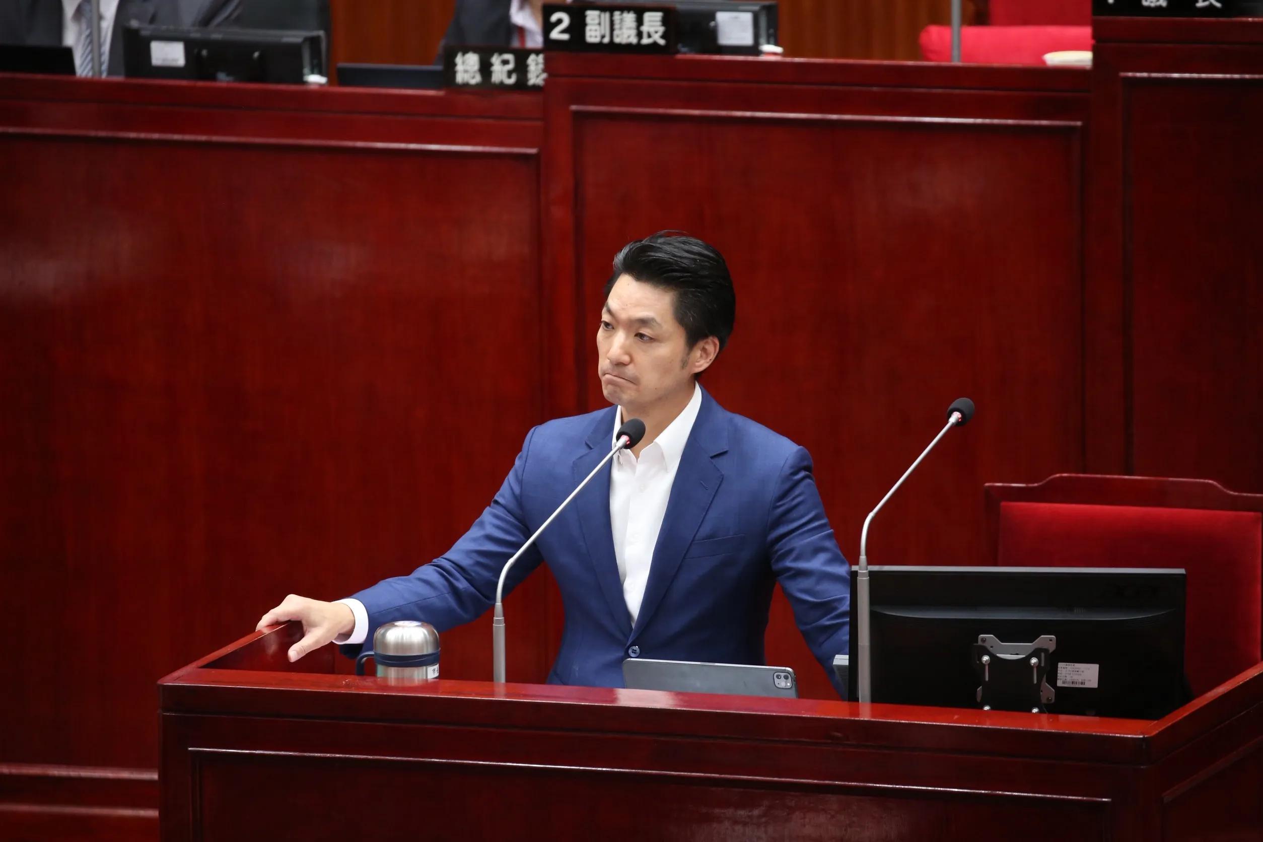 洪健益提案「北市普發2萬」遭秦慧珠擋下　蔣萬安：沒條件發