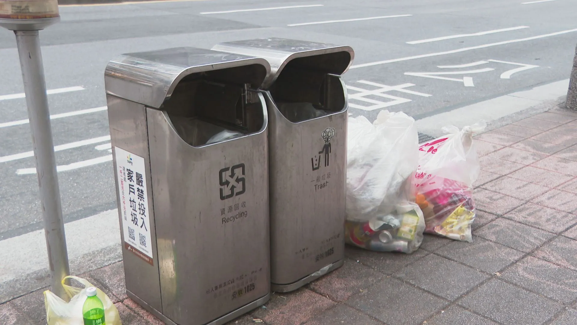立院三讀《廢清法》罰鍰上限飆10萬　騎車亂丟「車主直接買單」