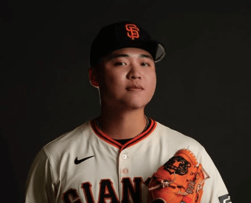 鄧愷威。(翻攝鄧愷威IG)