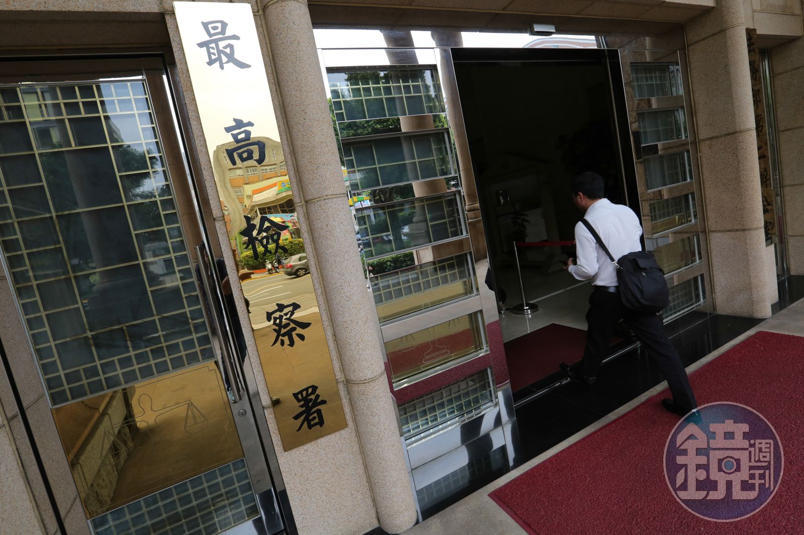 最高檢察署整理的《妨害選舉刑事案件例舉》,就列出不少生活中常見的賄選情境。(本刊資料照)