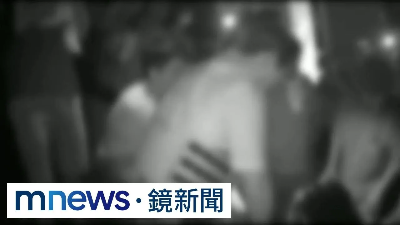 打狗祭驚傳性騷擾　外籍男熊抱女遊客襲胸遭8人壓制