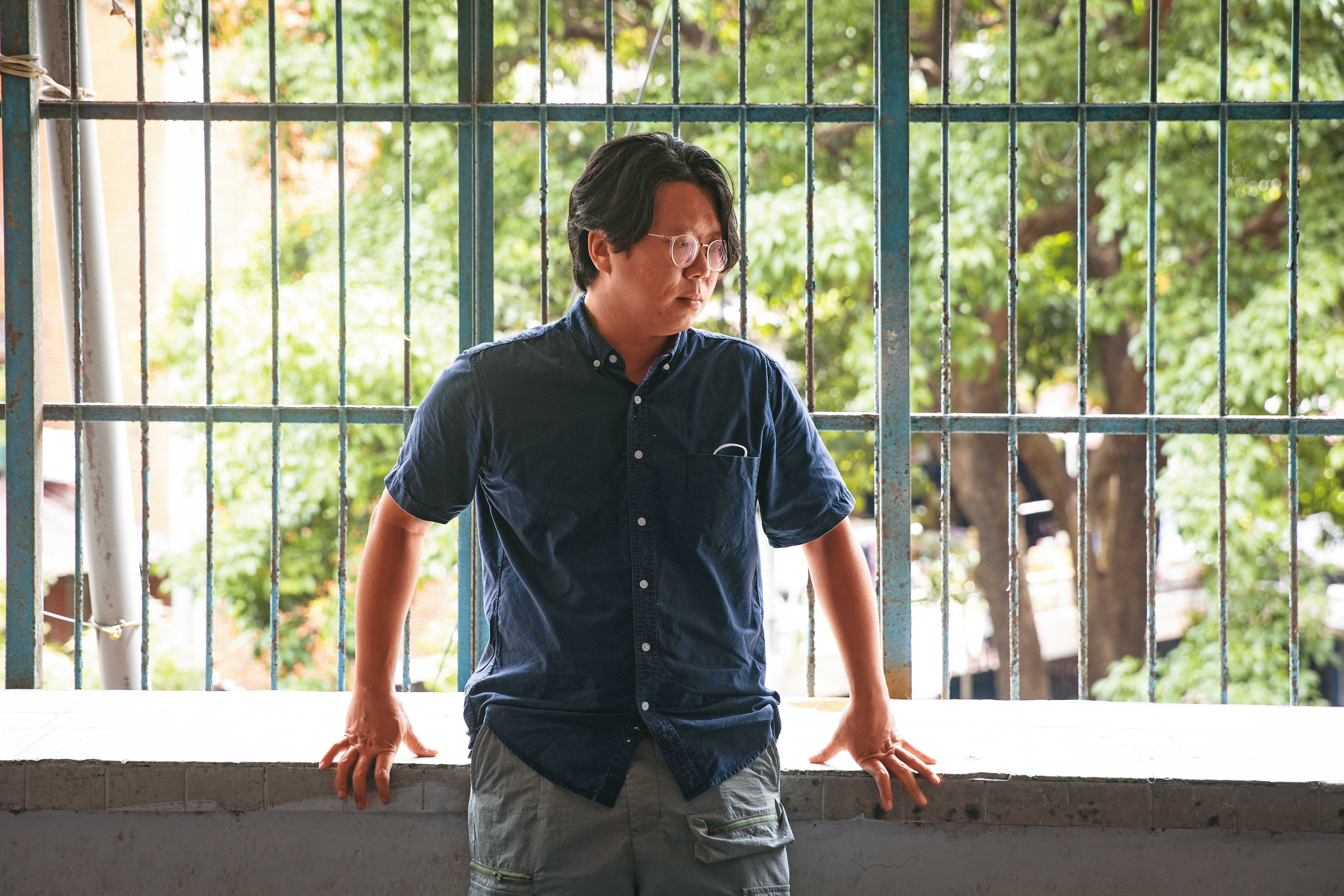 陳昌遠稱即便離職了,記者工作還是留下不可逆反的創傷,以前半夜睡不著、會起來吃東西,離職了,現在半夜睡醒,都會跑去吃一些東西。