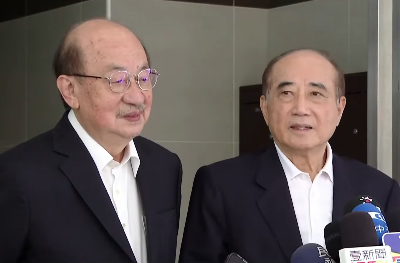 王金平現身立院「合體柯建銘」　被問韓國瑜暴怒他勸：對健康不好