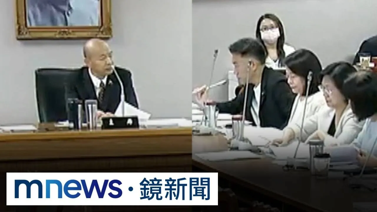 愣住、喝水、看資料　韓國瑜怒號「暗黑力量」立委尷尬反應