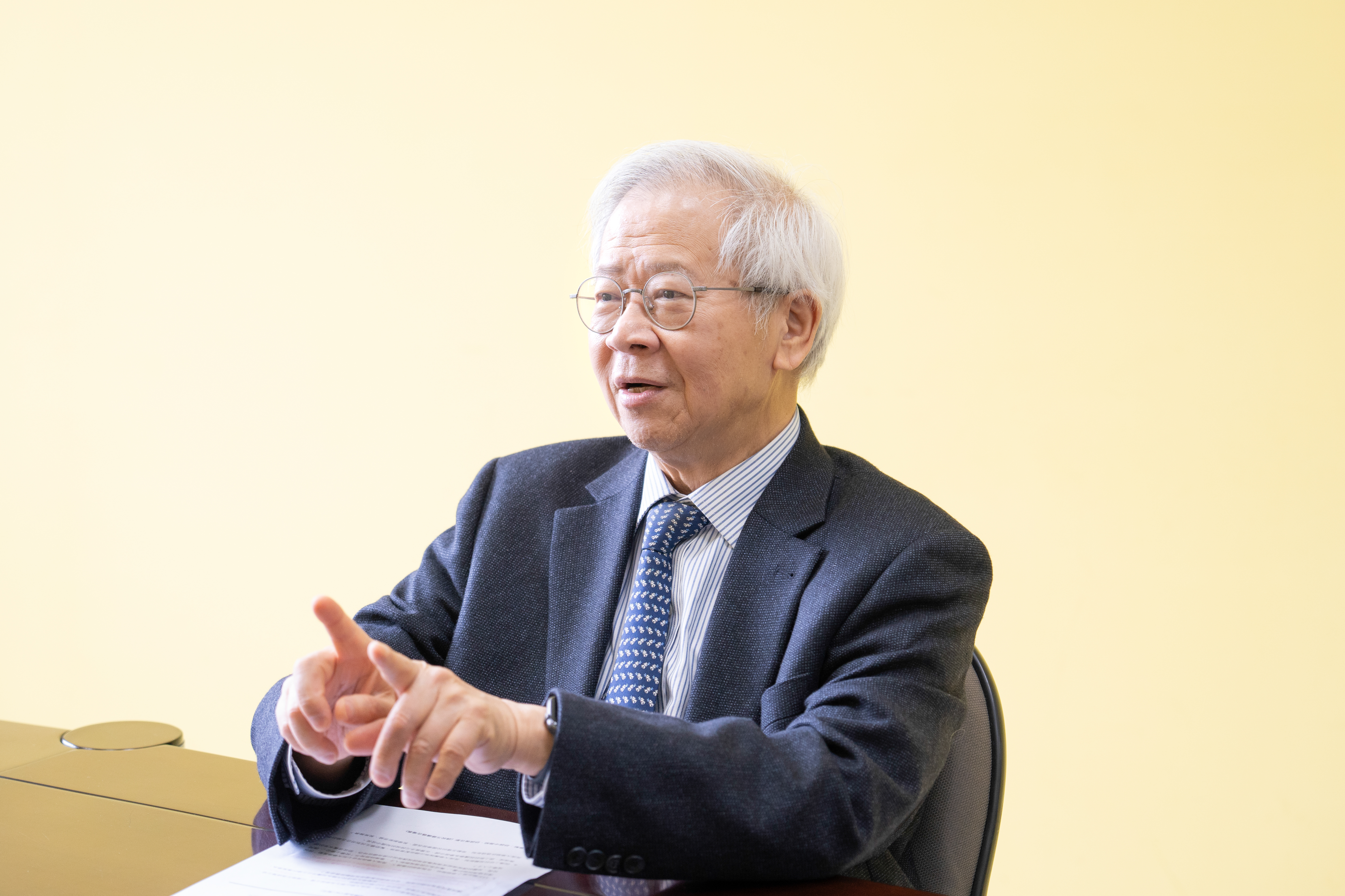 長庚大學校長湯明哲強調,打破象牙塔讓醫學與資工跨界融合,翻轉傳統修業體制是一場必然趨勢。(長庚大學提供)