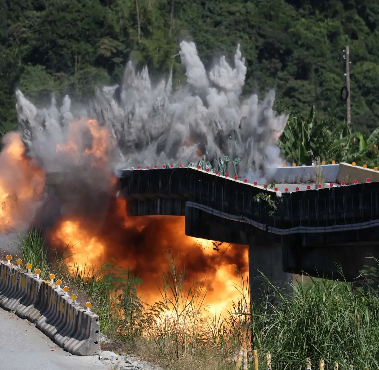 「軍傳媒」從花防部工兵炸橋演練看國軍防衛思維的轉向