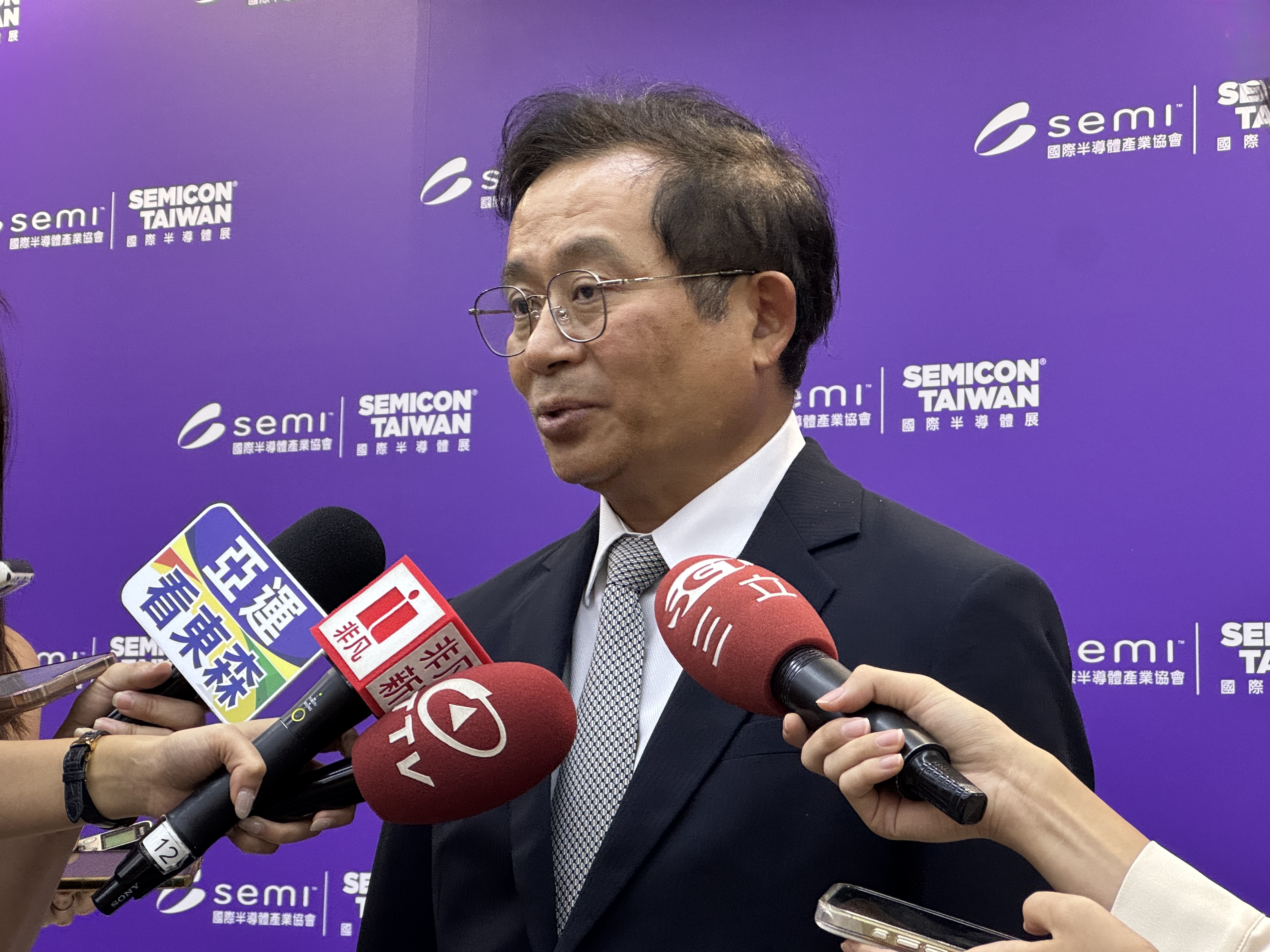信驊董事長林鴻明4日出席SEMICON「科技大師論壇」。