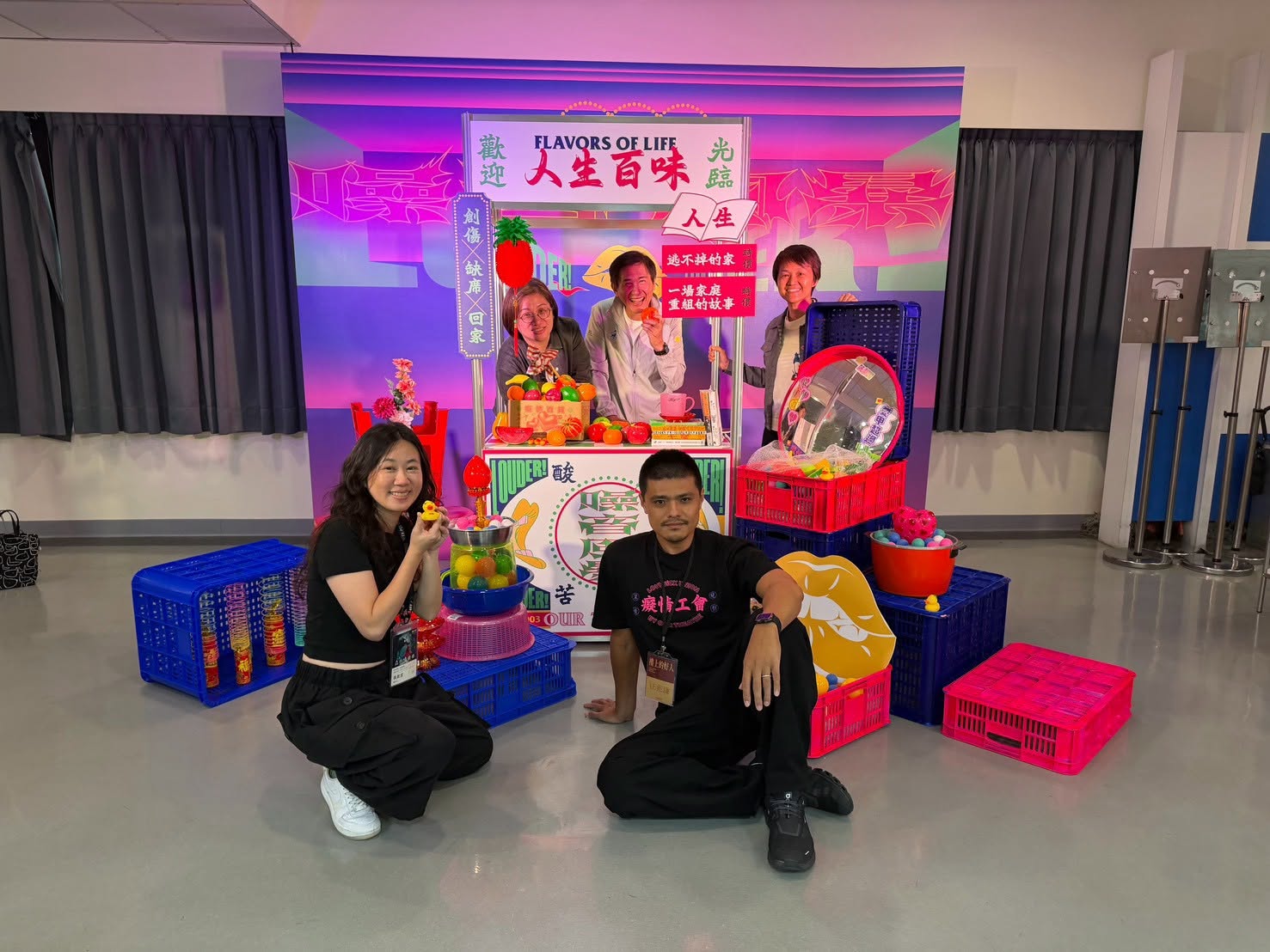 阮劇團近日在台北水源劇場演出,觀眾留言區被文化局提醒應保持行政機關中立。(翻攝自阮劇團臉書)