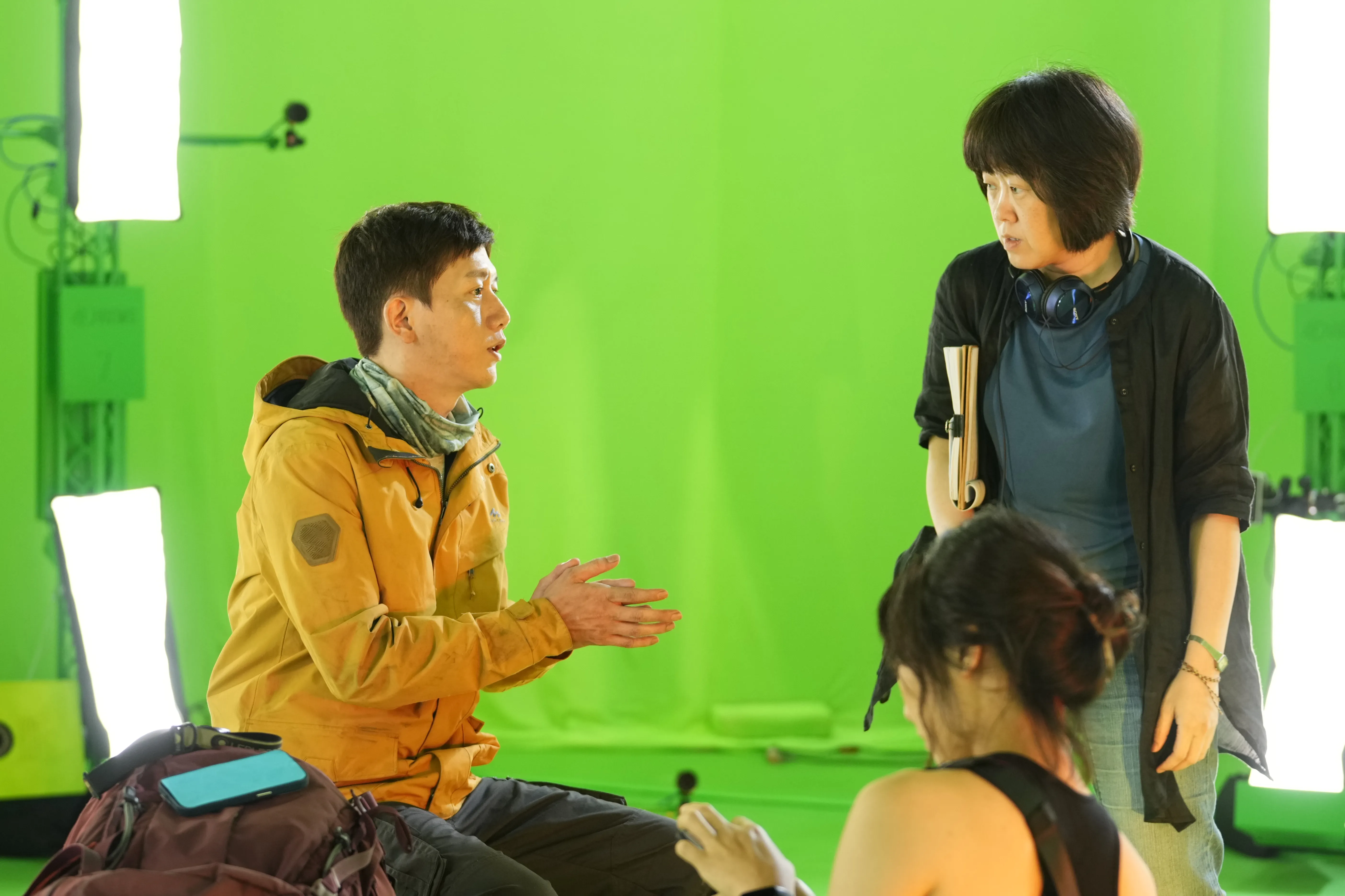 VR轉譯文學4／《雲在兩千米》新技術讓觀眾穿梭影像　莫子儀、馬志翔挑戰綠棚拍攝 
