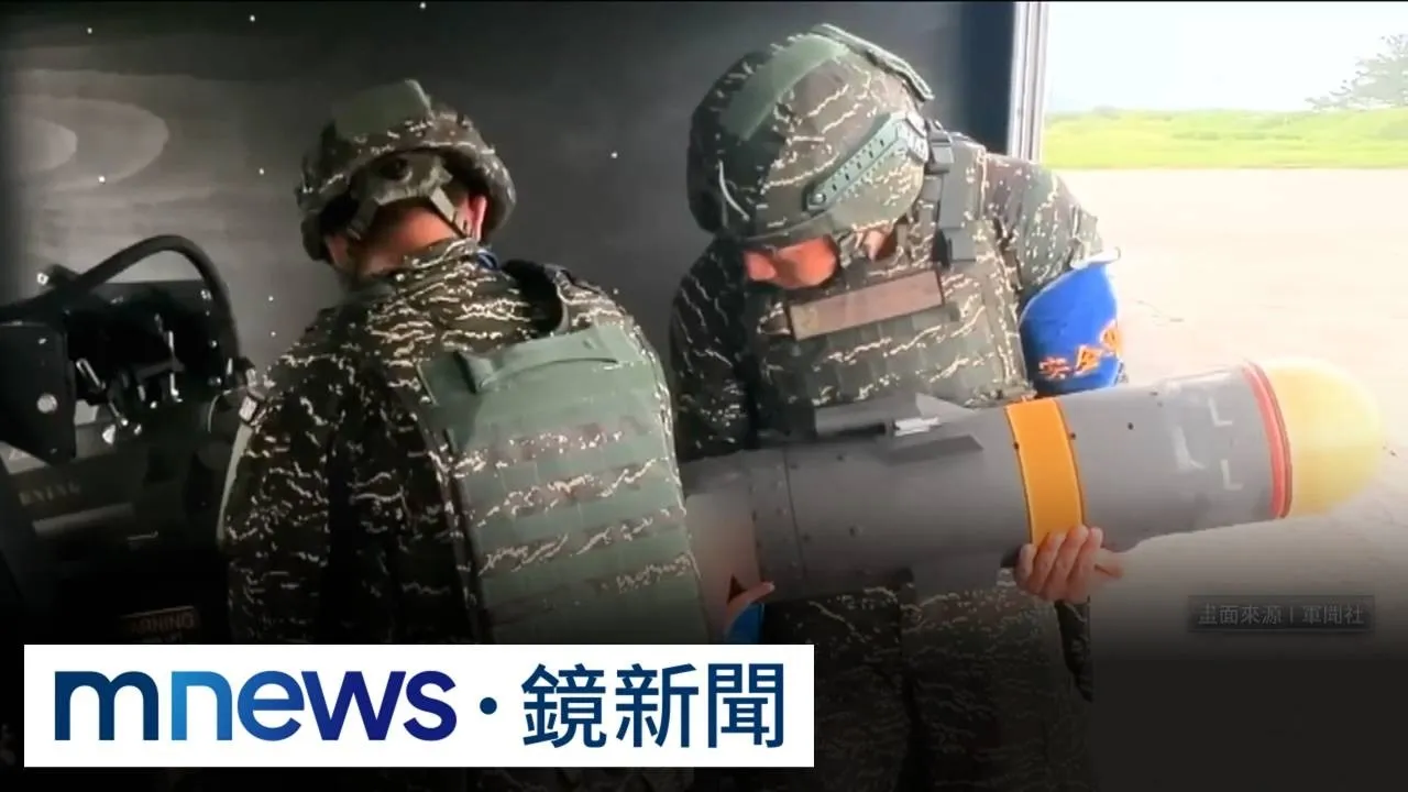 戰時隱形刺客！　貨車變身「地獄火」發射台