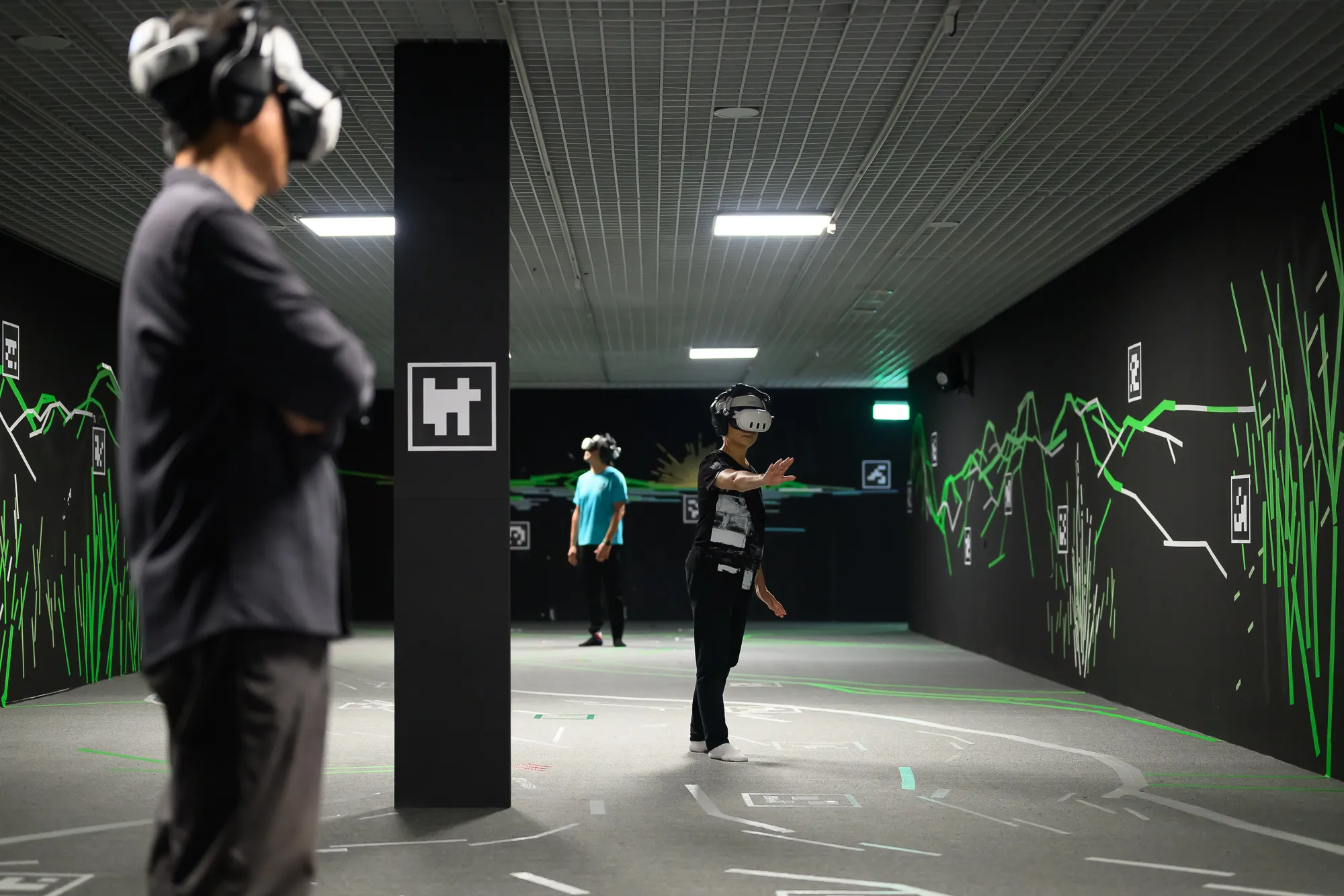 VR轉譯文學2／毛髮呈現決定雲豹動畫擬真度    它跳樹枝與觀眾對視就能互動               