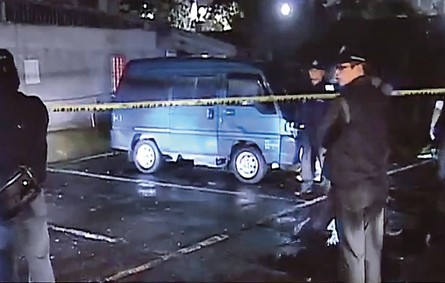 沈文賓殺害二人後,將裝載屍體的車輛停放在三峽恩主公醫院停車場。(翻攝民視新聞)