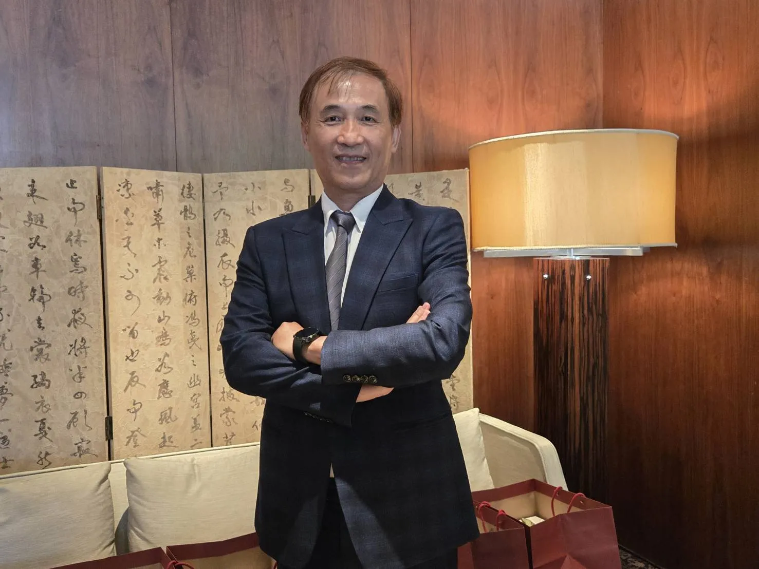 崇舜年底上市前衝刺AI材料布局　中壢展示中心啟用　第三季產品調漲助攻獲利