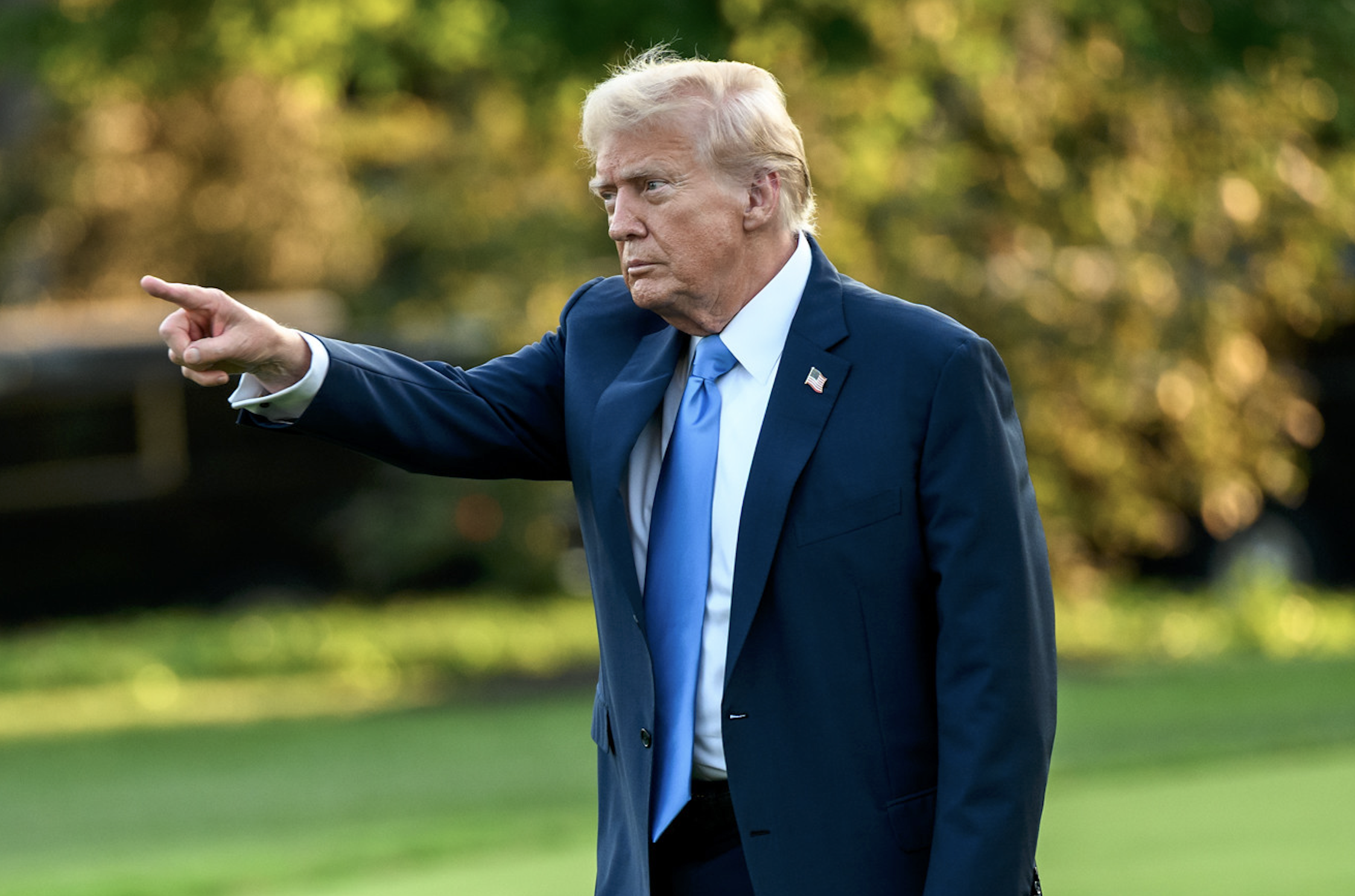 川普轟炸期限倒數12小時　嗆伊朗「一整個文明將滅亡」