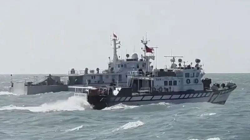 雙十前夕4中國海警船再擾金門！海巡「1對1」併航近迫　對峙2小時驅離