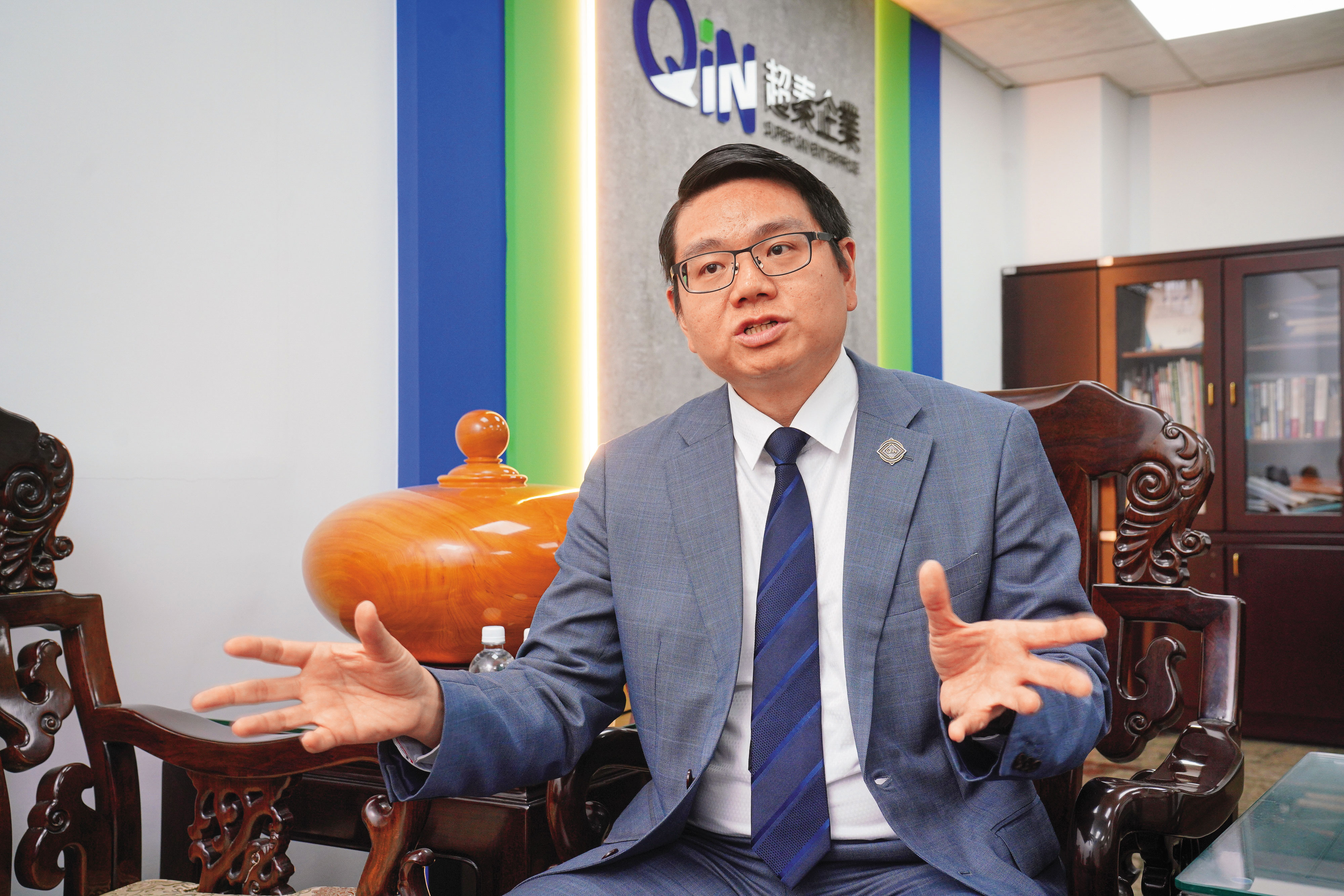 超秦集團二代接班人卓靖倫,是率領集團轉型的重要舵手。