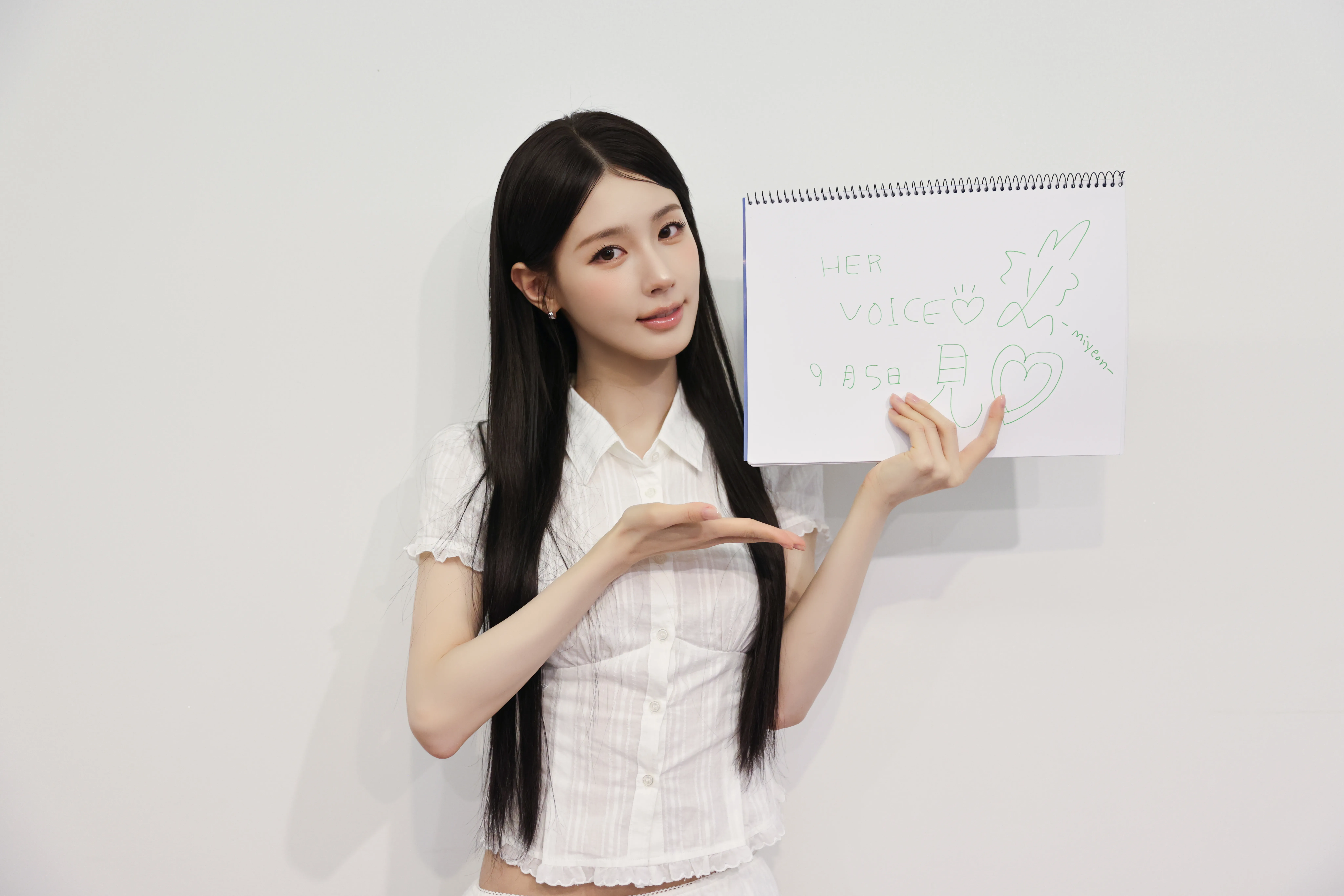 薇娟喊話台灣NEVERLAND 9月5日高雄見　香味筆一玩上癮「手停不下來」