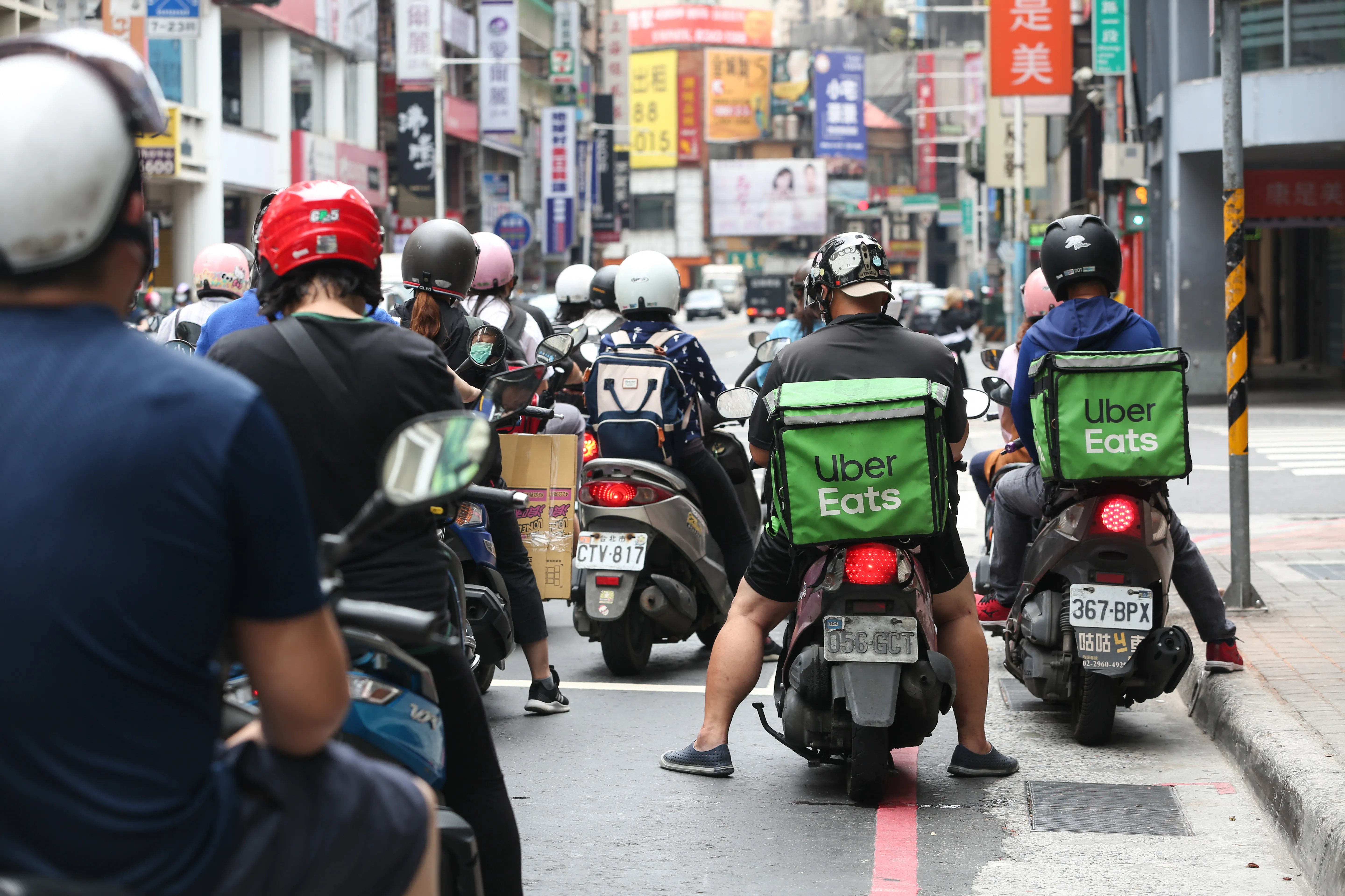外送專法逼漲價2／勞動部直言現無修法理由　外送平台現有經驗恐打掉重練！