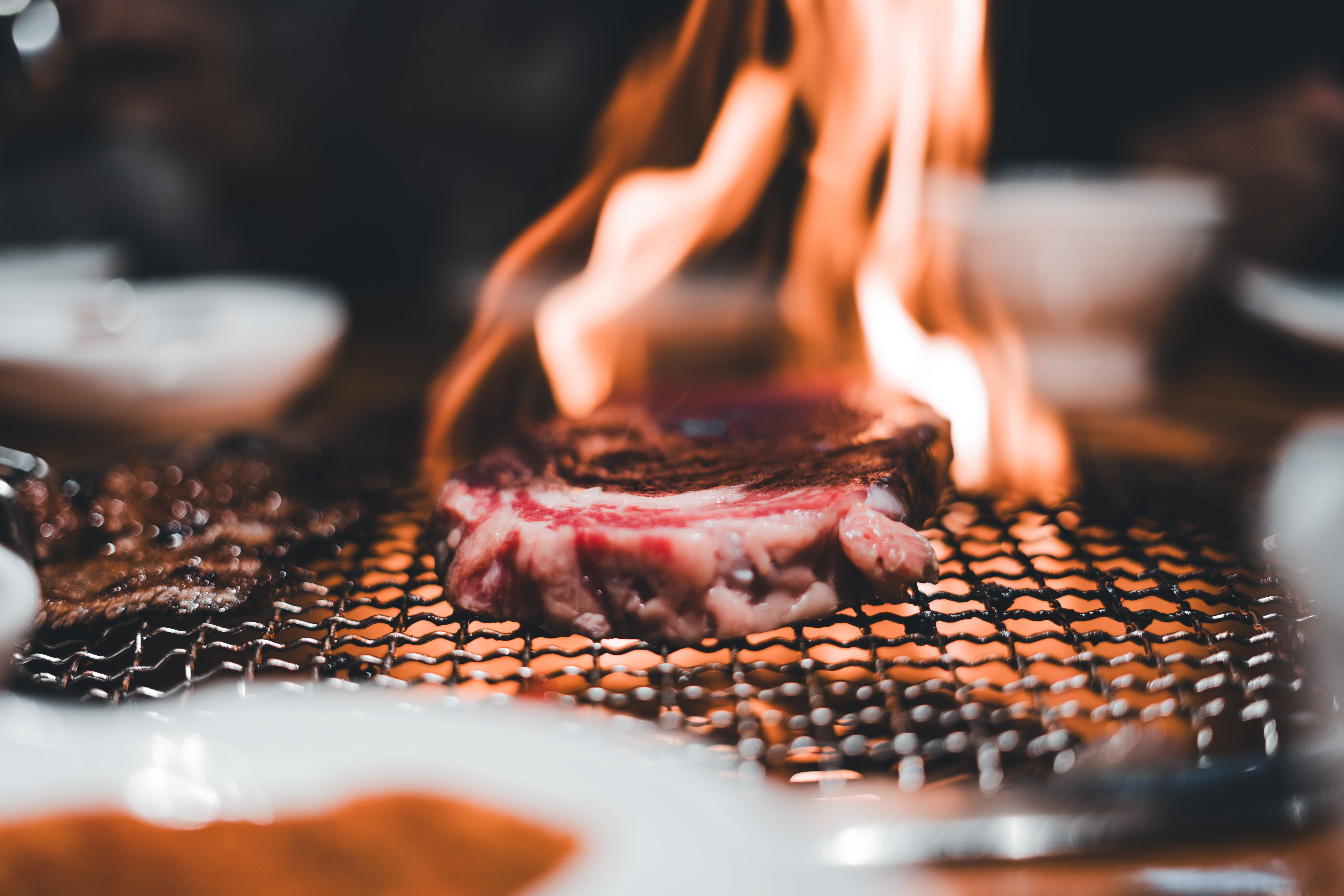 燒肉吃到飽怎吃才划算？　前店員揭日本業者「防回本3大心機」：第1道菜就有詐