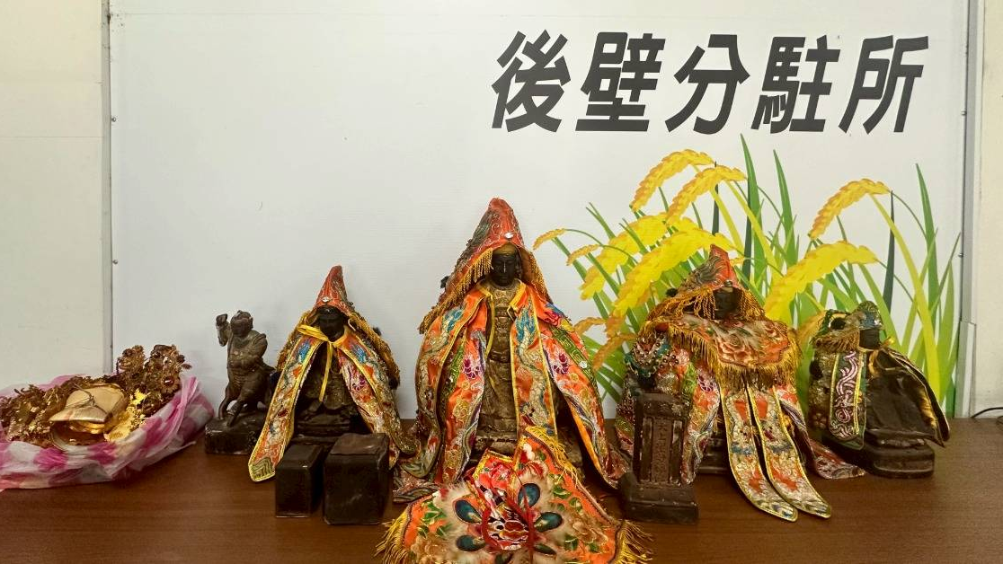 台南後壁朝天宮多尊神像失竊,短短3小時便破案。(翻攝畫面)