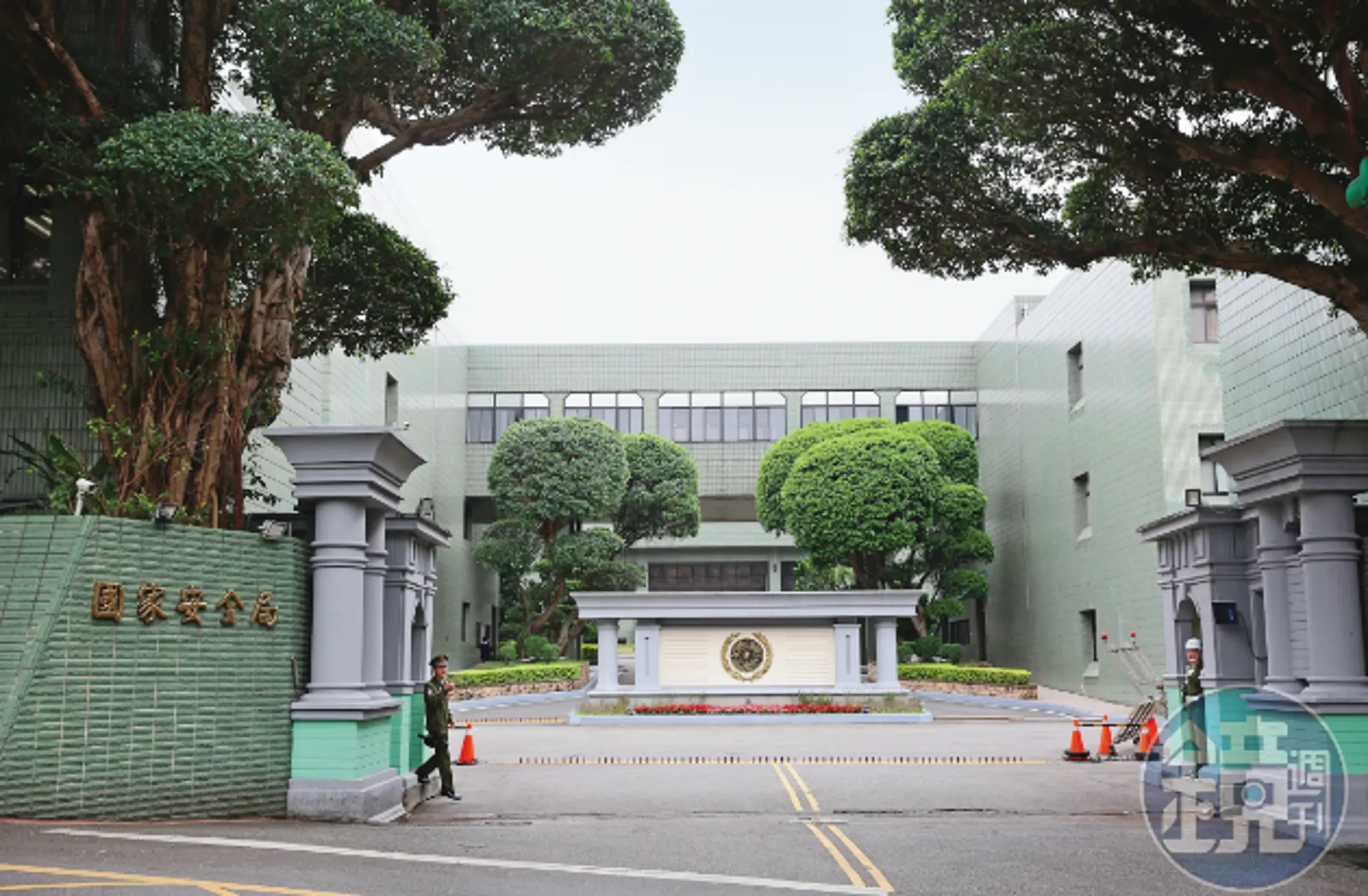 震驚社會多年的國安局「奉天專案」密帳貪汙案,在歷經二十餘年的司法纏鬥後,最高法院近日做出最終裁定。