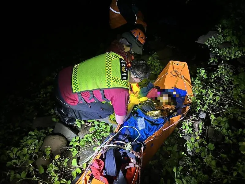 淨灘探勘卻闖國家公園禁區　墾丁爆虎頭蜂攻擊釀2死1傷