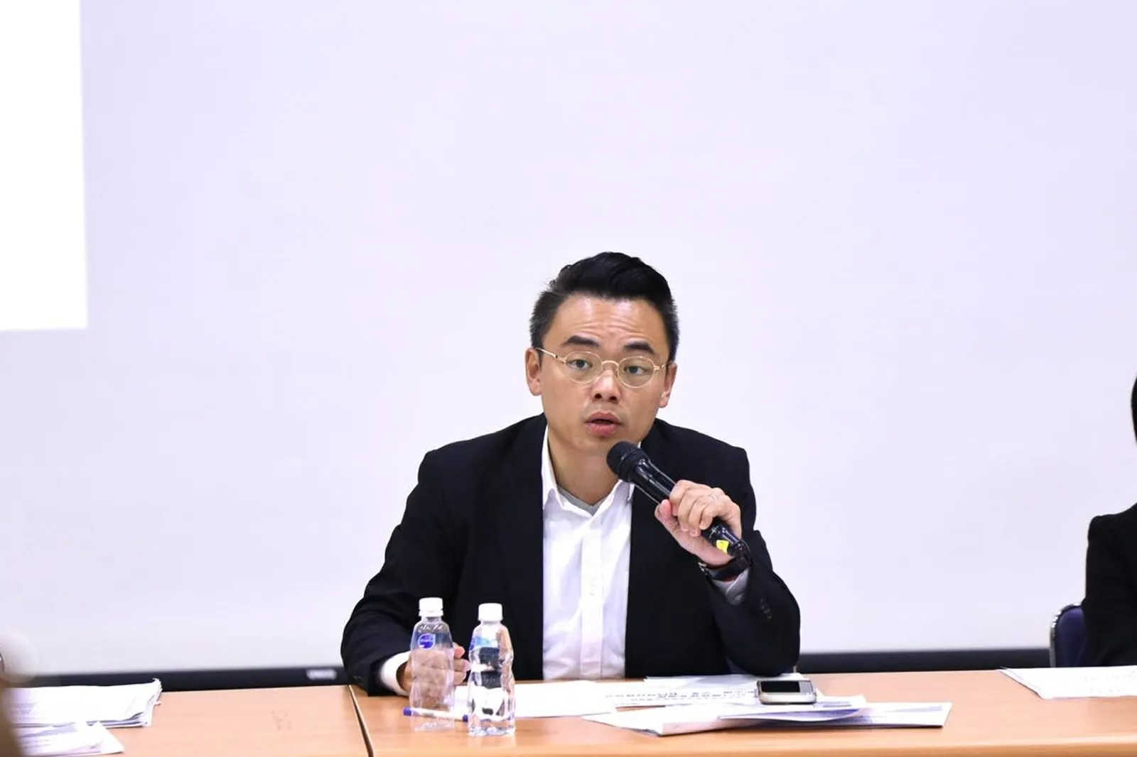 洪孟楷被退「林口大家庭」LINE群,昨日發文說明原因。(翻攝自洪孟楷臉書)