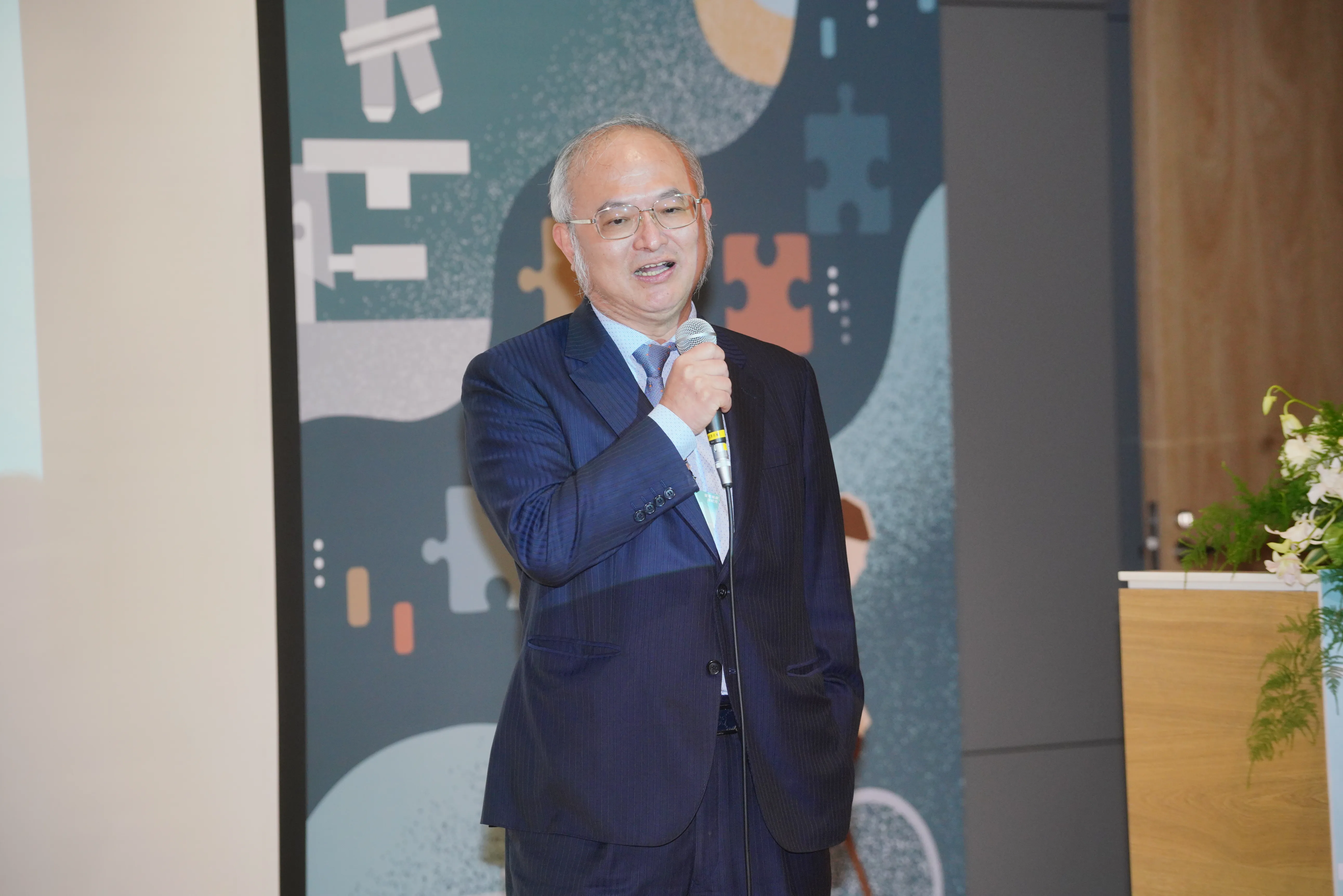 吳明賢仍未甦醒　台大醫院院長：已做準進入亞急性照顧
