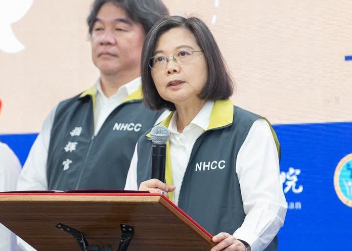 慈濟成BNT採購受害者！蔡英文回顧全球搶疫苗：越是危急，越要相信專業
