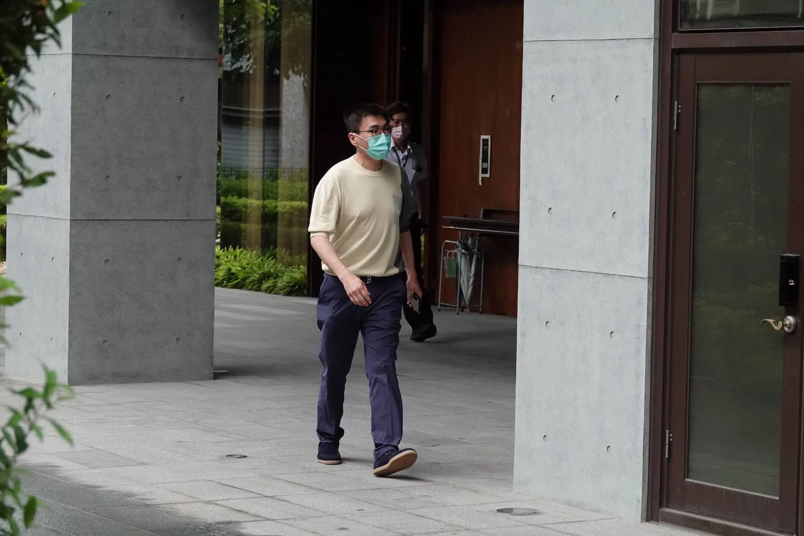 陳幸妤離婚／避風頭？趙建銘出國計劃疑「換人」　診所成另類打卡景點