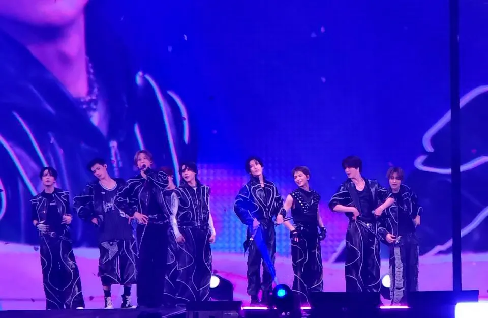 直擊》＆TEAM大解放玩閃身步狂發　王奕翔遭成員閃身步連環干擾冒雙語「冷靜一下」