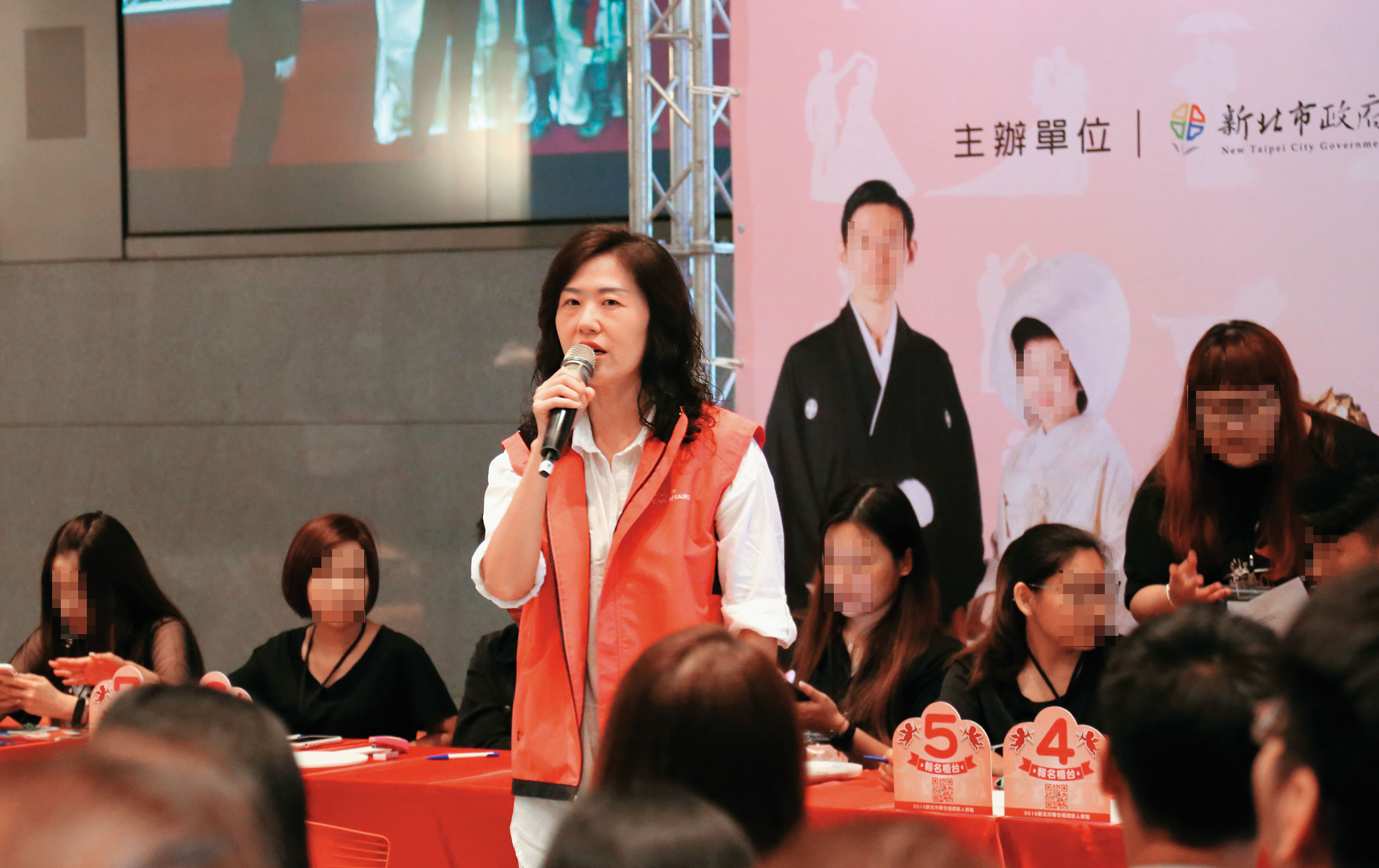 新北市中和區長楊薏霖擁有政大碩士學歷,在新北市服務超過20年。(翻攝新北市府官網)