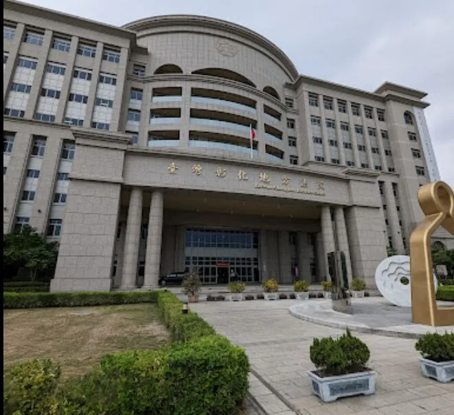 噁男半夜幹走女性內褲自慰　監視器拍到「發射瞬間」噁爛畫面全曝光