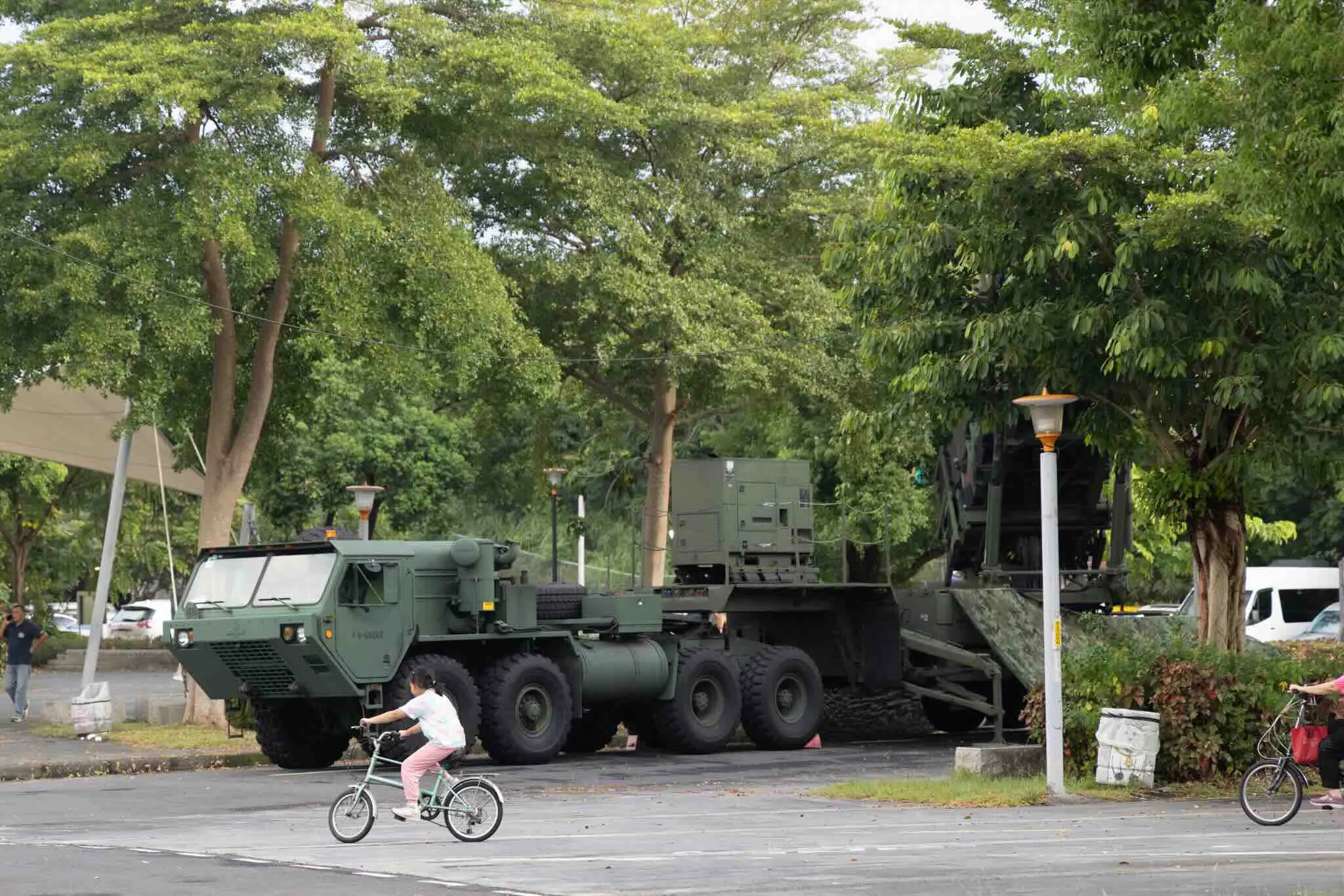 「軍傳媒」回應《大西洋月刊》的疑問：台灣不是註定放棄，而是要選擇不放棄
