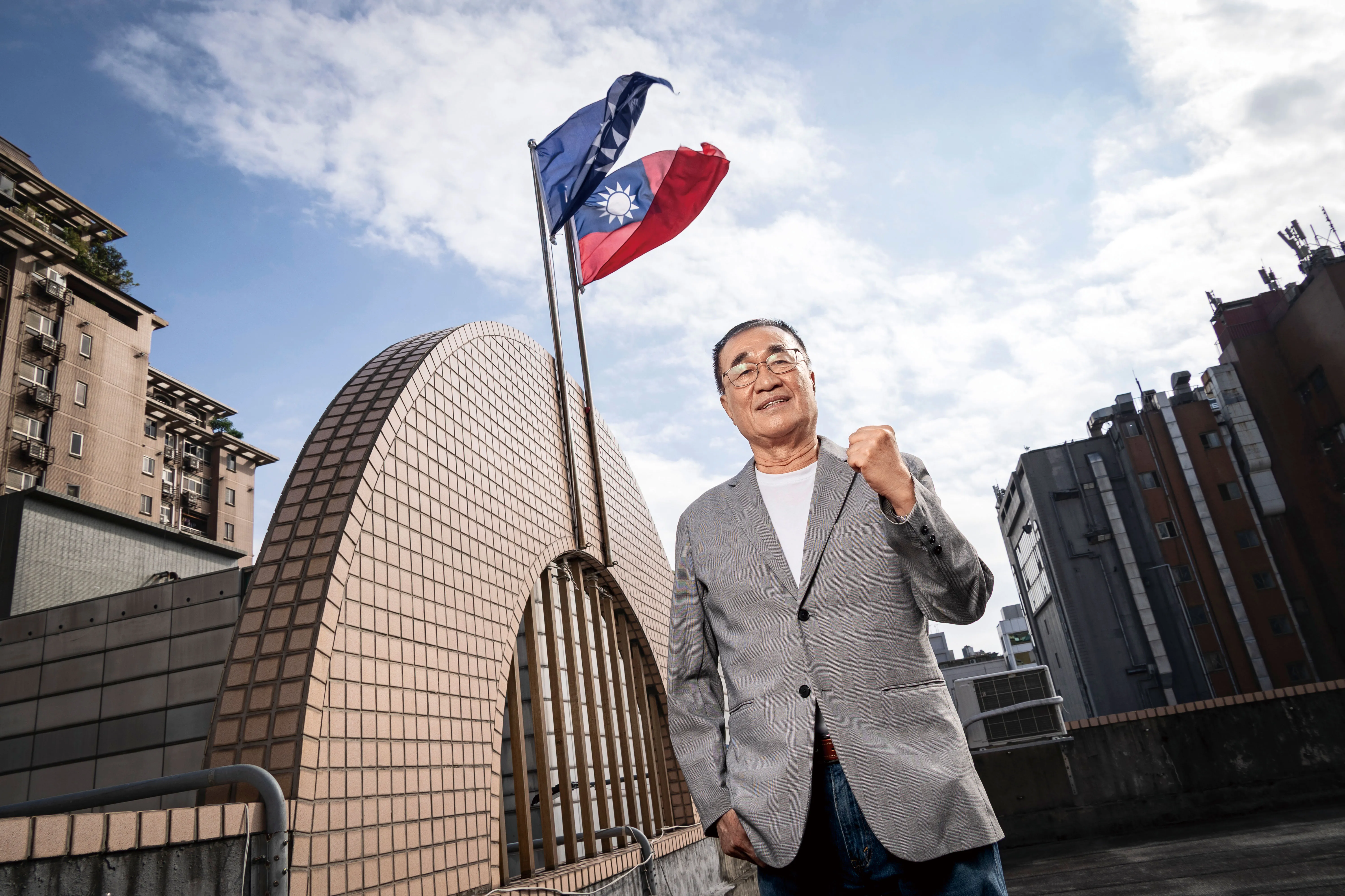 綠葉變紅花1／「公務員沒拿錢也被叫圖利！」　李四川揭密輝達案內幕：情理談得通，法令就要配合