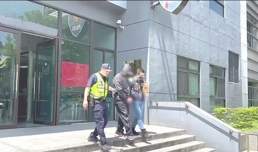 林口養生館驚傳偷拍!男主嫌用愛操控外遇技師偷拍女客裸照供「欣賞」。(翻攝畫面)
