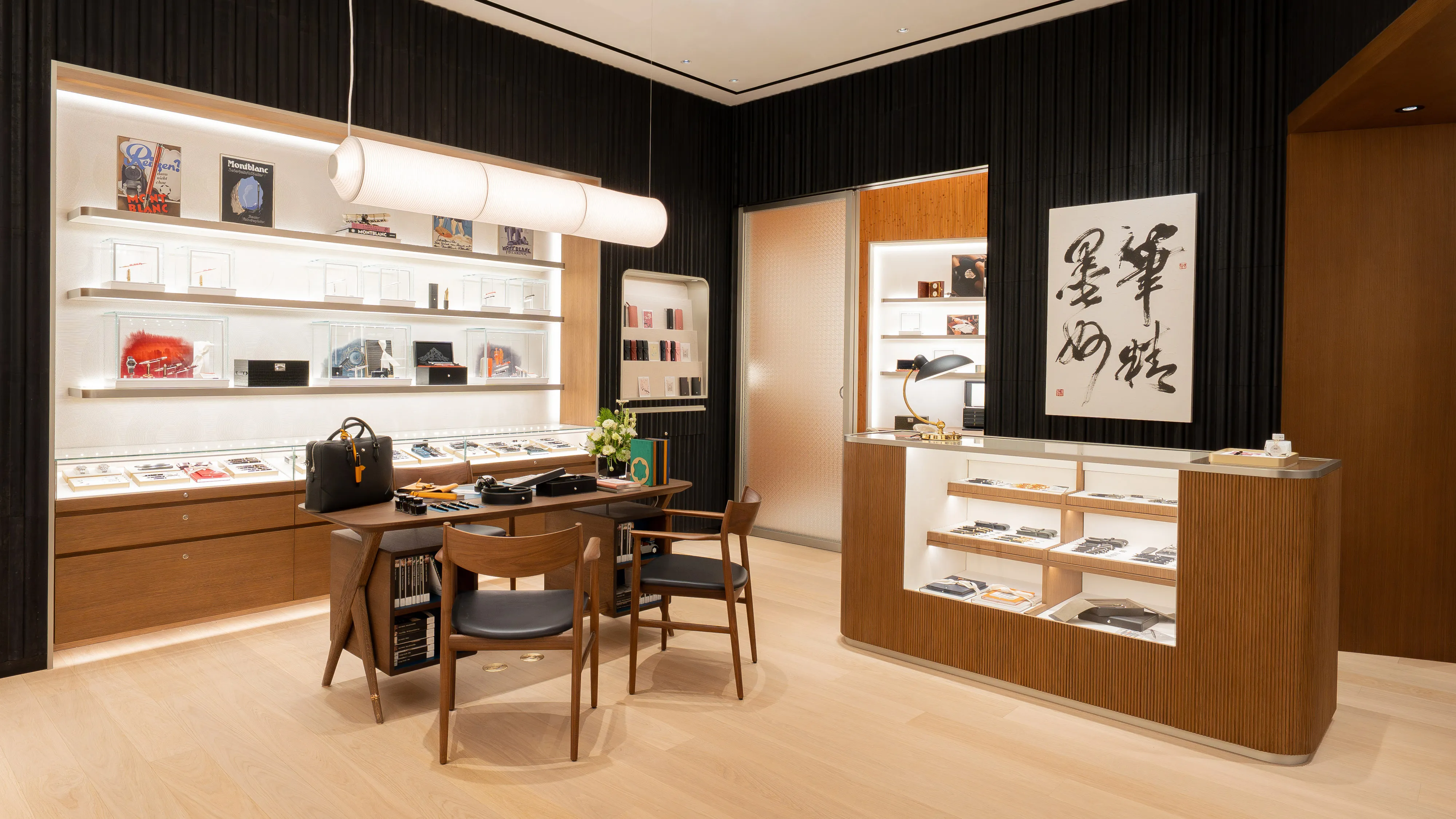 MONTBLANC台北101旗艦店換新貌        Extreme Soft皮件全球首賣            