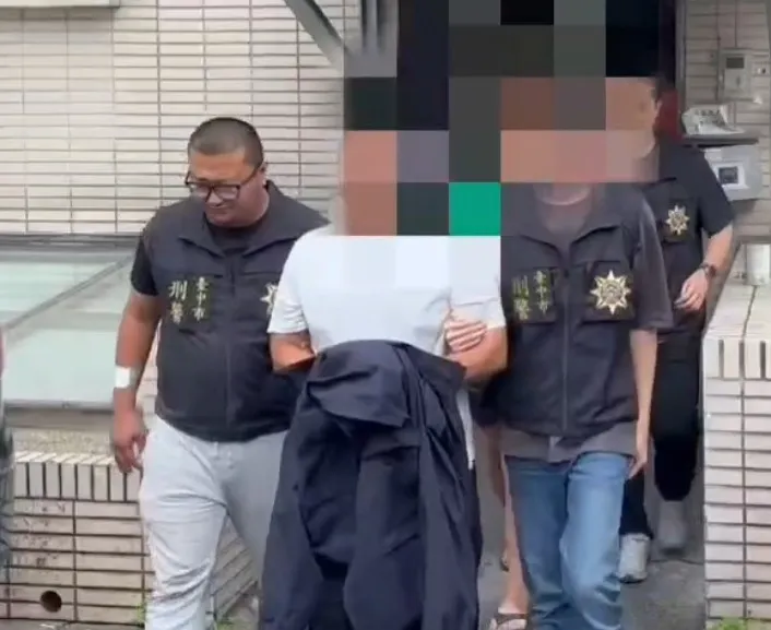 直播主亮友人槍恐嚇公眾 中檢火速聲押獲准
