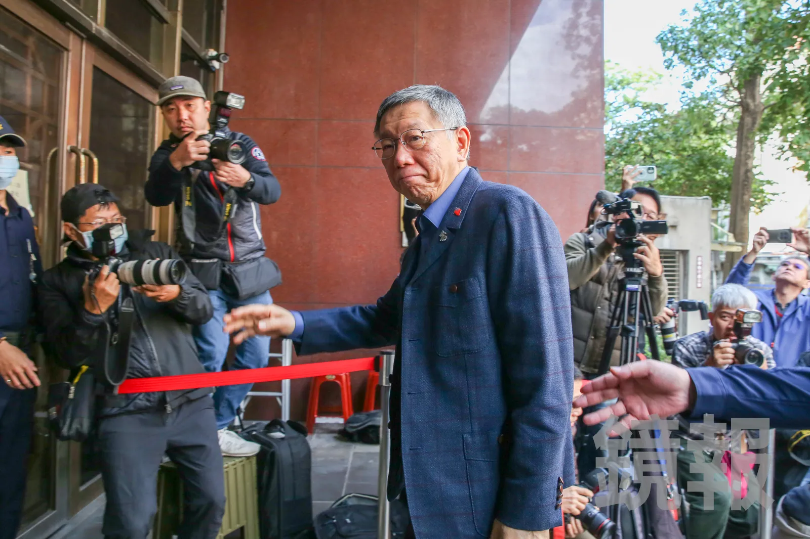 柯文哲涉入京華城容積、政治獻金弊案被判重刑,全案僅有2人一審無罪。(鏡報董孟航攝)